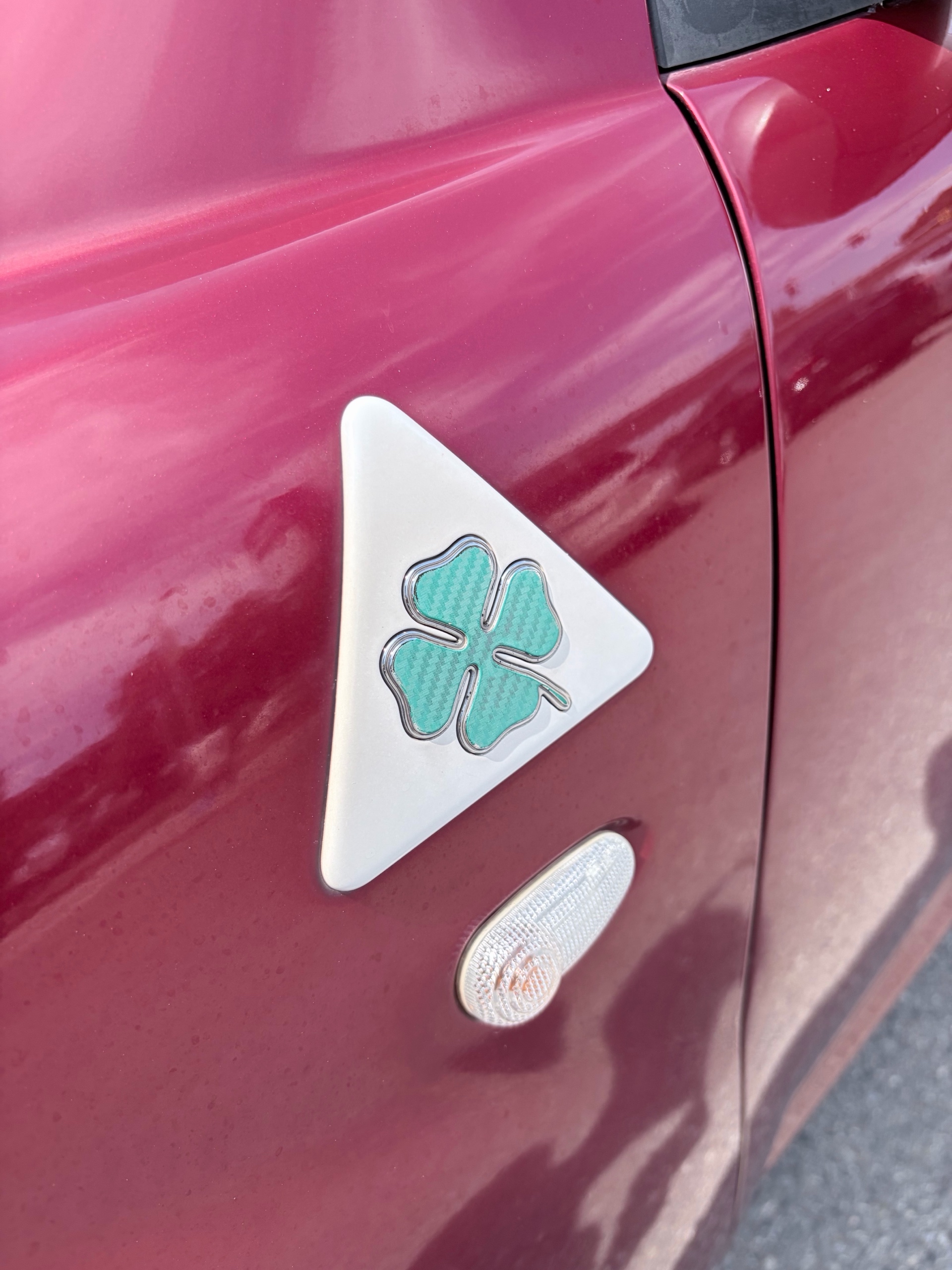 Vehicle photo 15