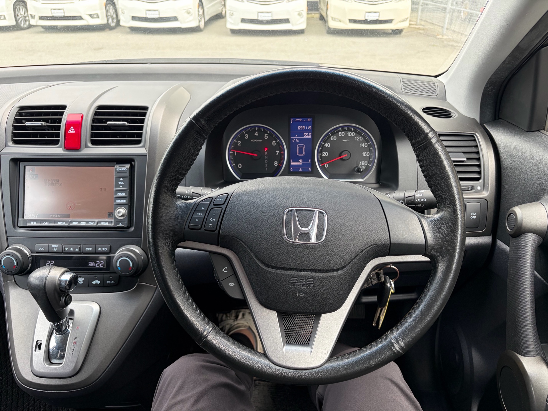 Vehicle photo 6