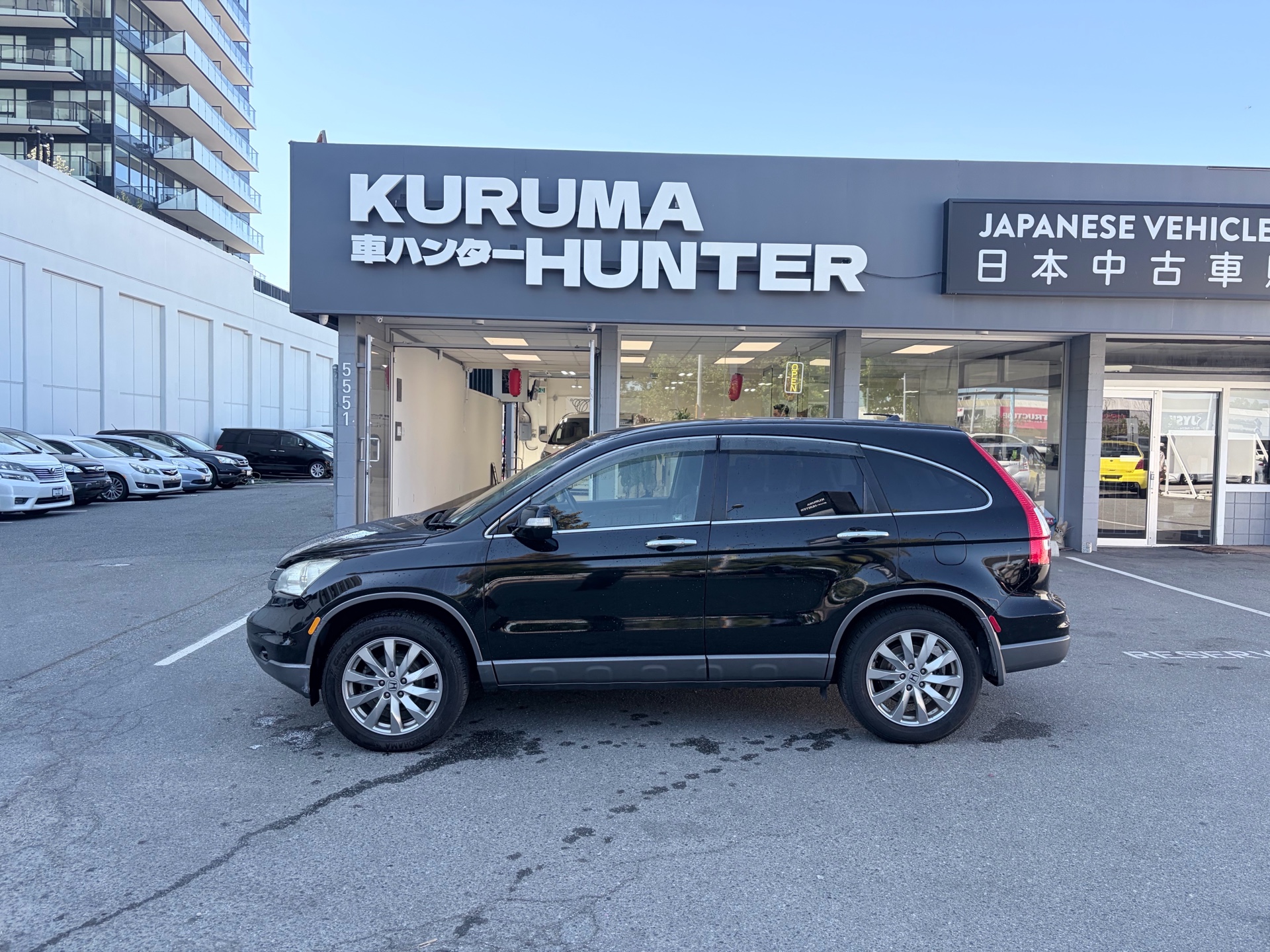Vehicle photo 4