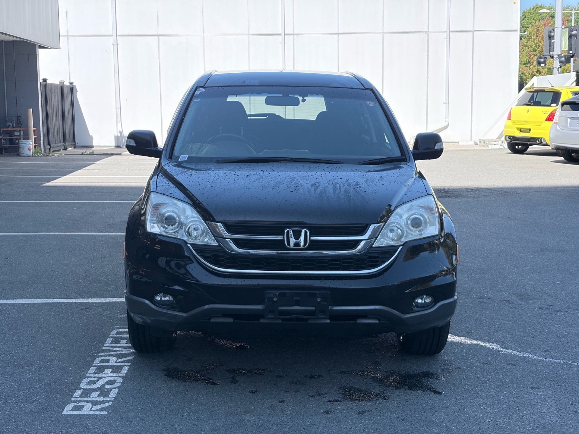 Vehicle photo 2