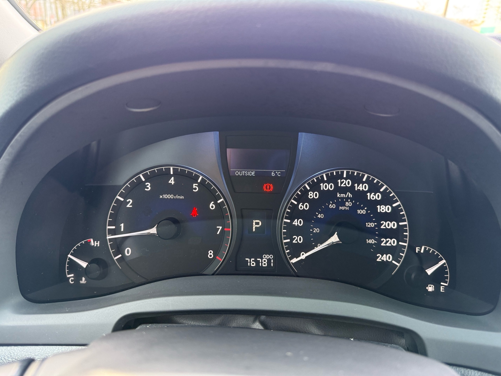 Vehicle photo 6