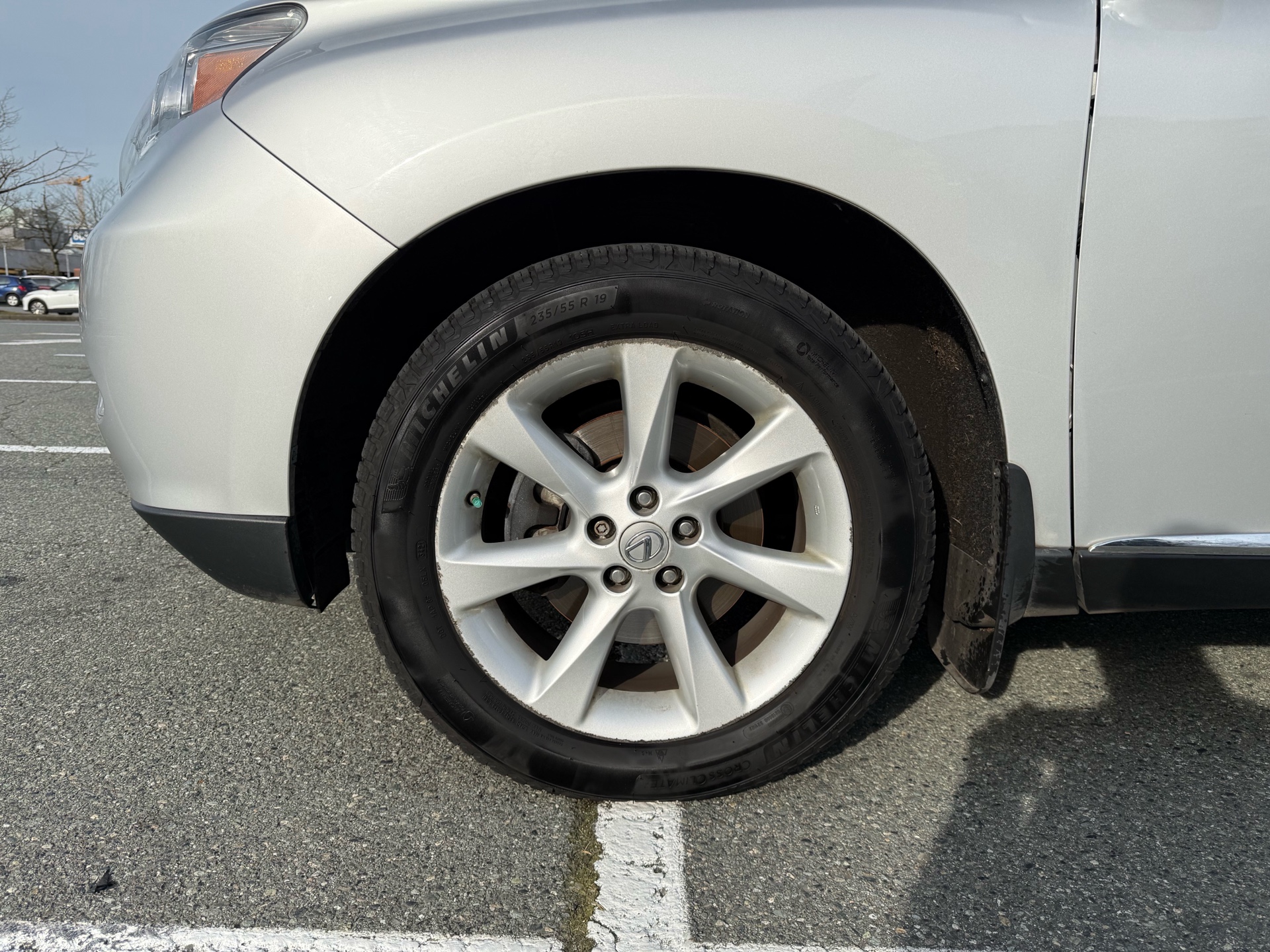 Vehicle photo 15