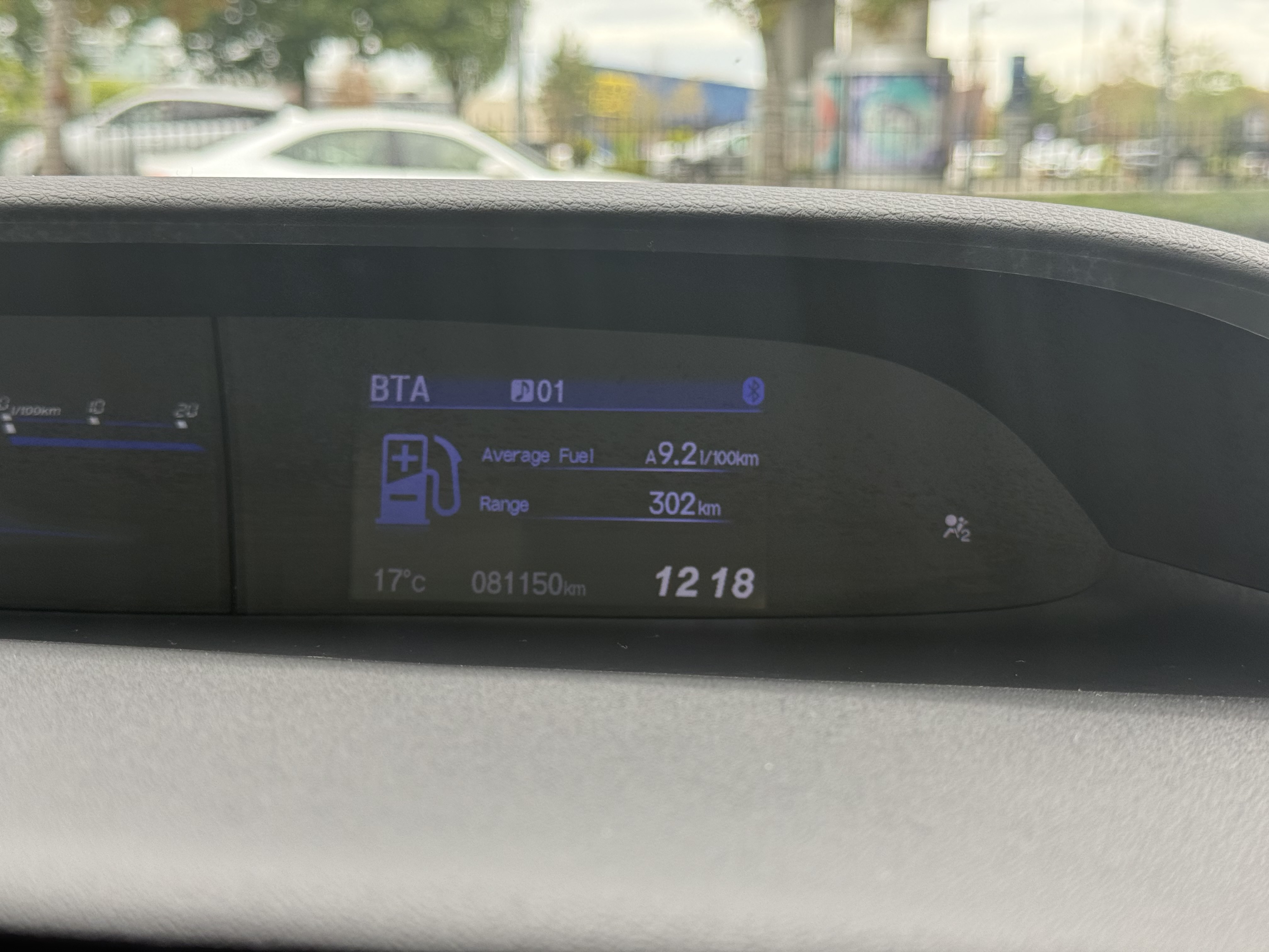 Vehicle photo 10