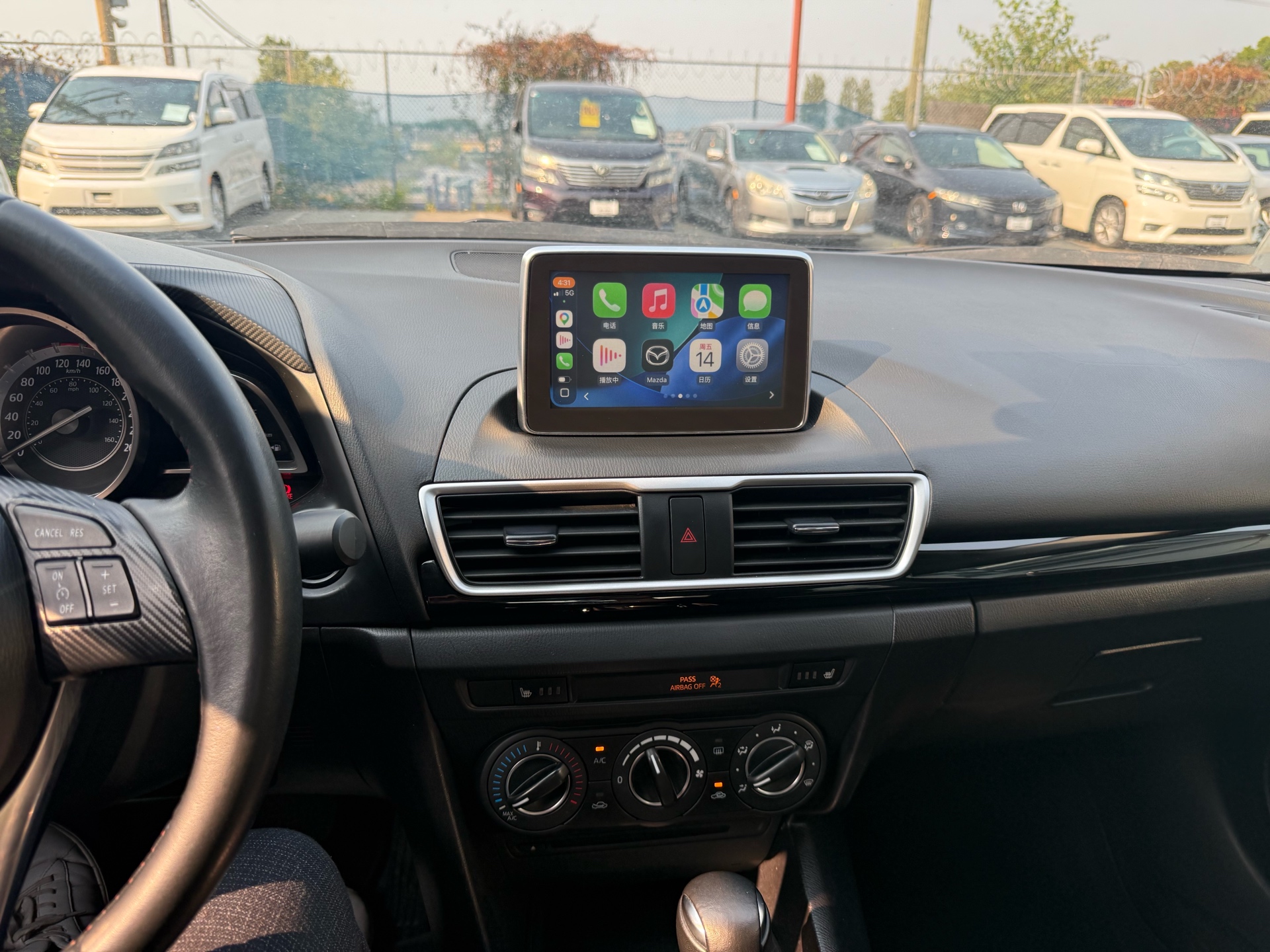 Vehicle photo 2