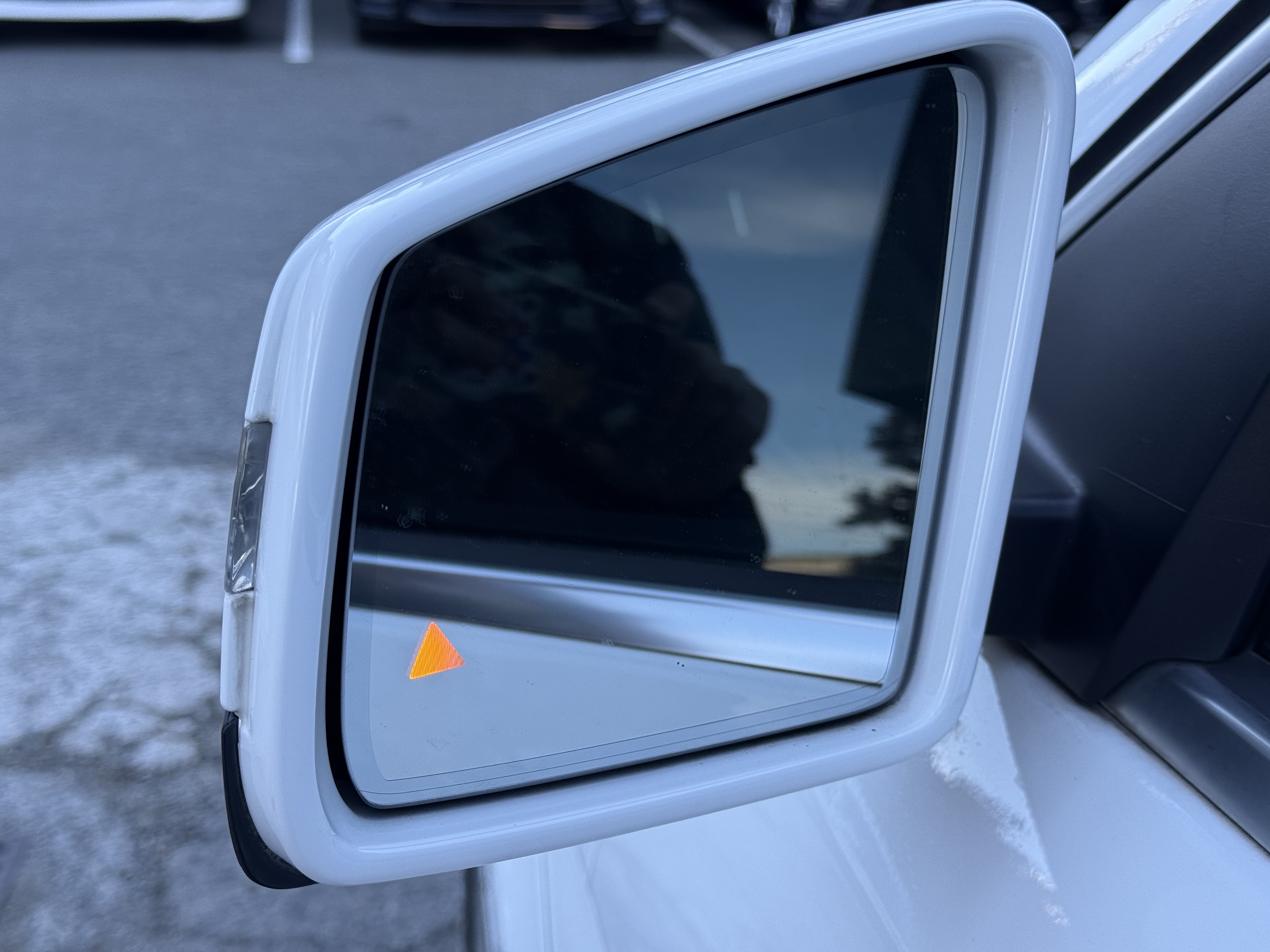 Vehicle photo 18