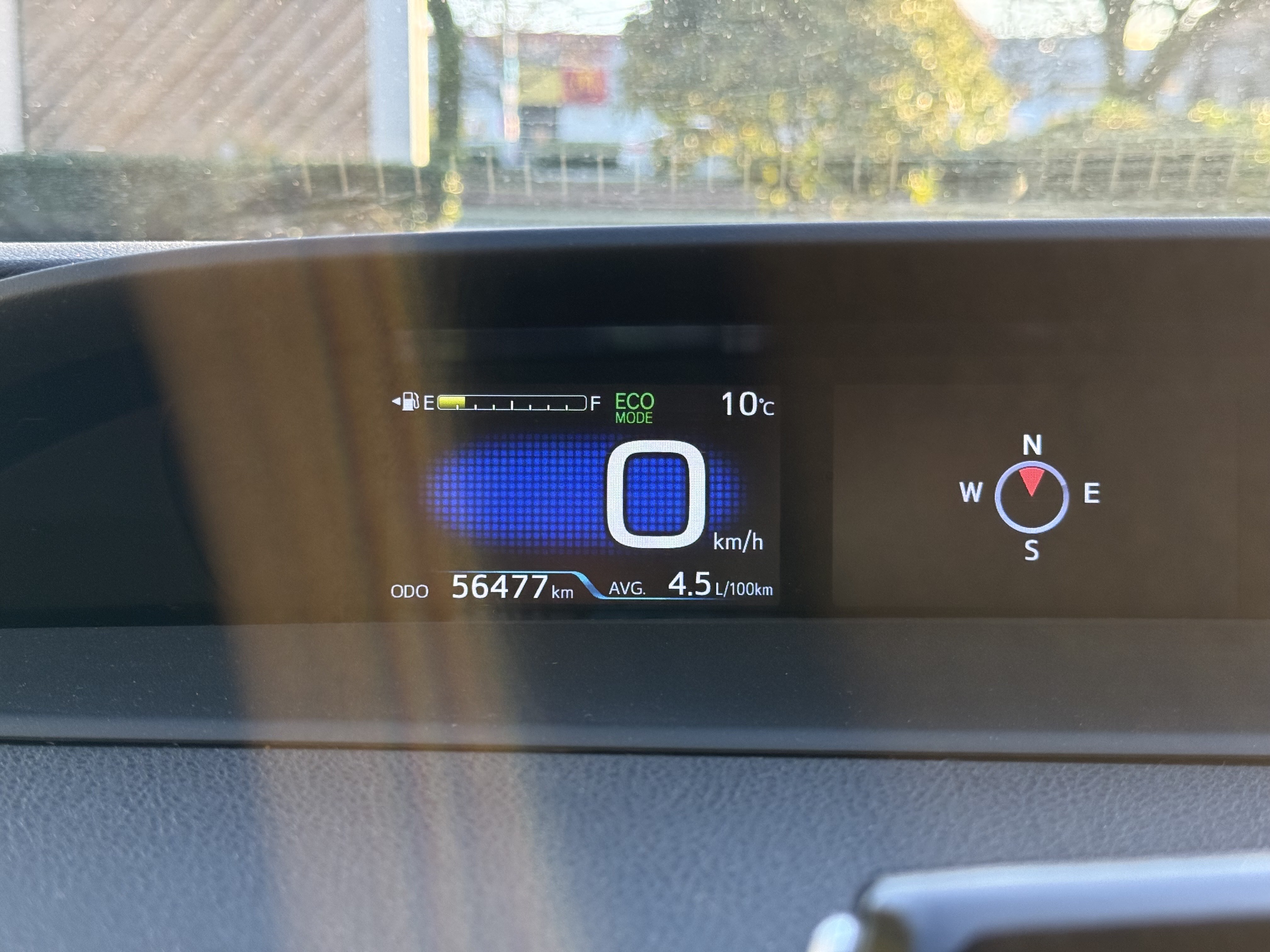 Vehicle photo 5
