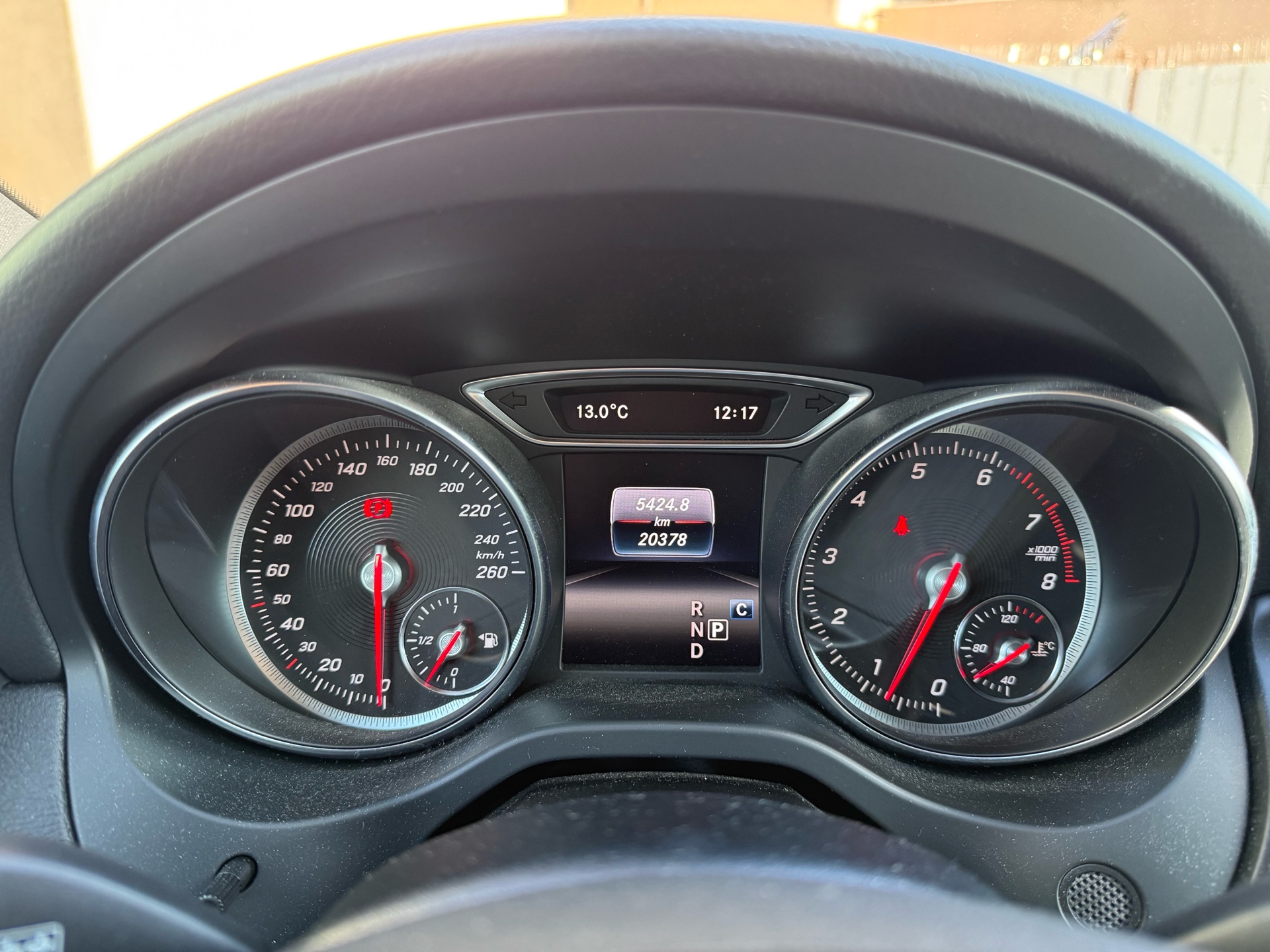 Vehicle photo 5