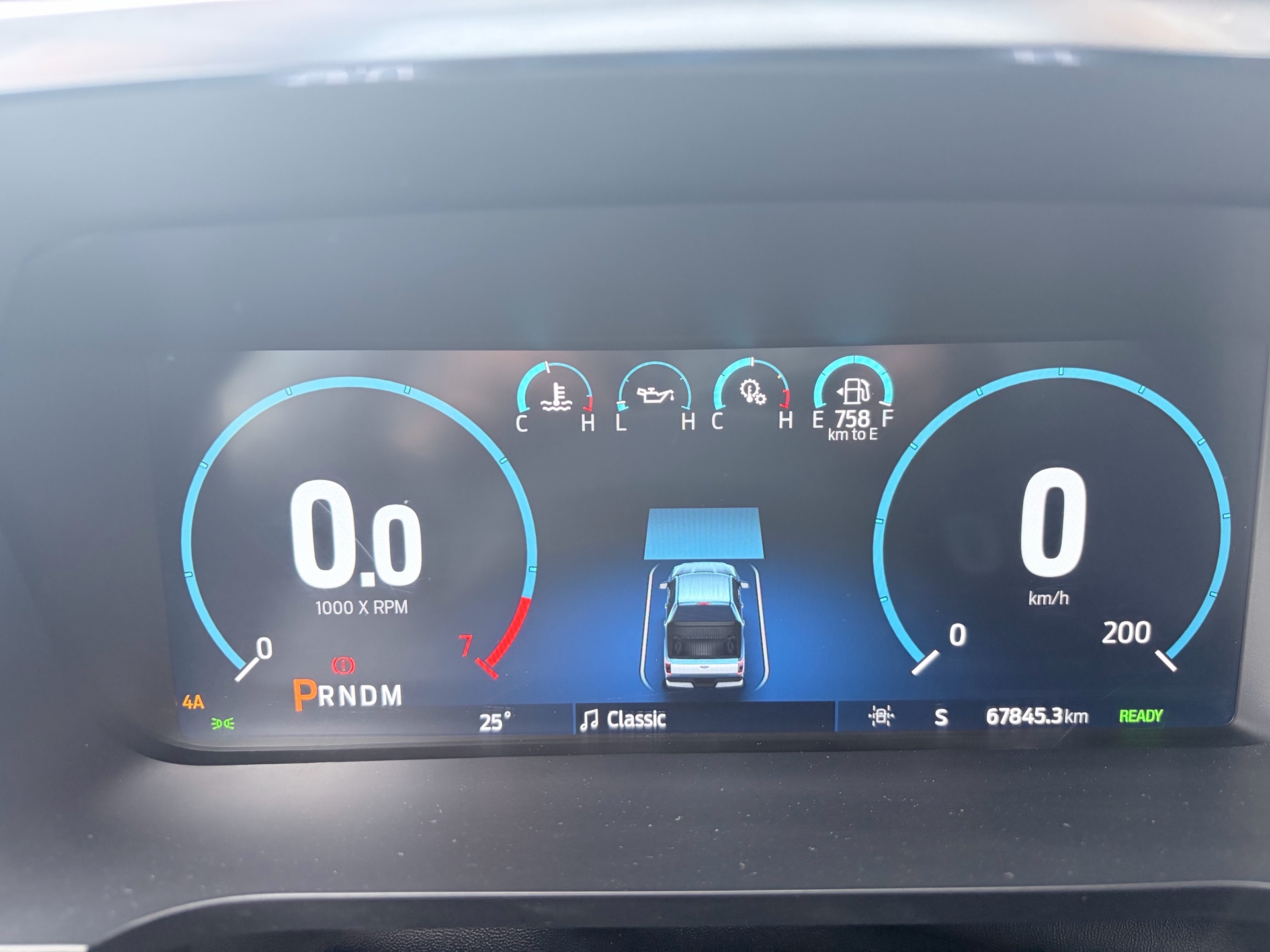 Vehicle photo 10