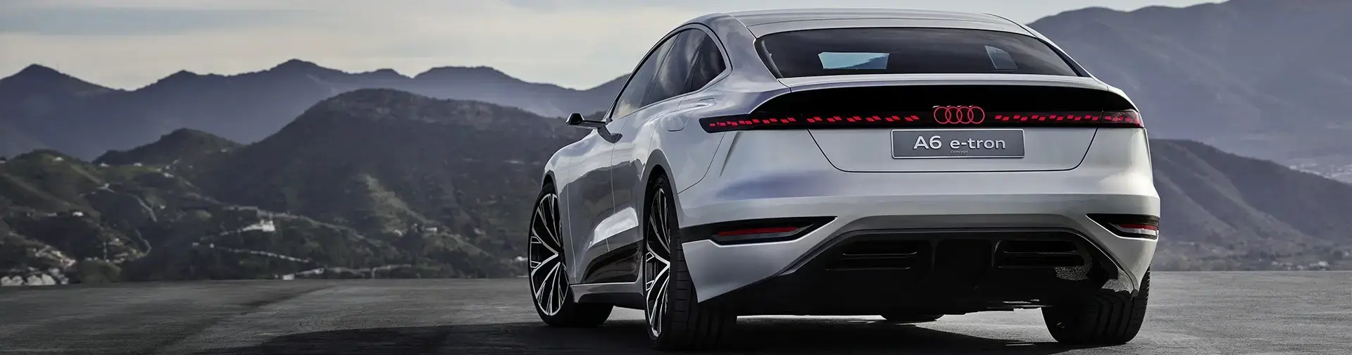 https://hillzcdn.ca/mdkautosalesinc/6943904900234261-mdk.car_finder.webp