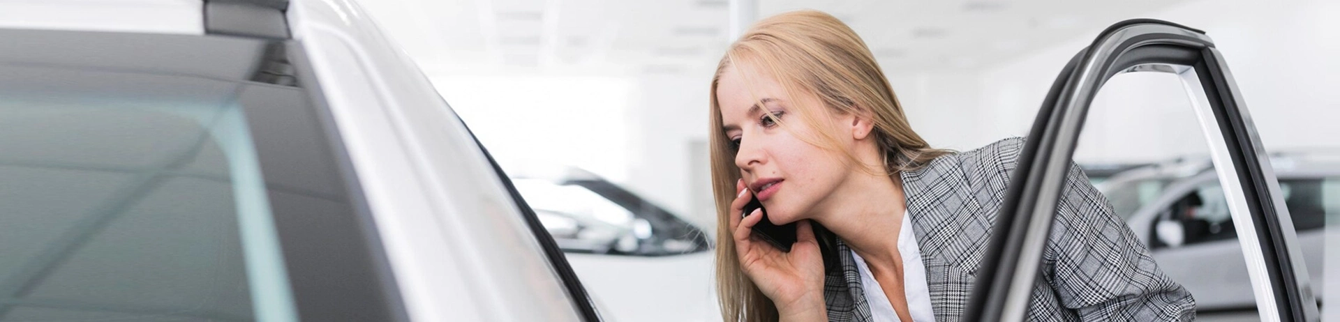 https://hillzcdn.ca/mhannaautomobileinc/6395999562951302-contact-us.webp