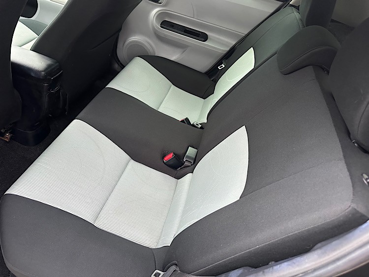 /mominautosales/2014-Toyota-PriusC-9827996596441413.jpg