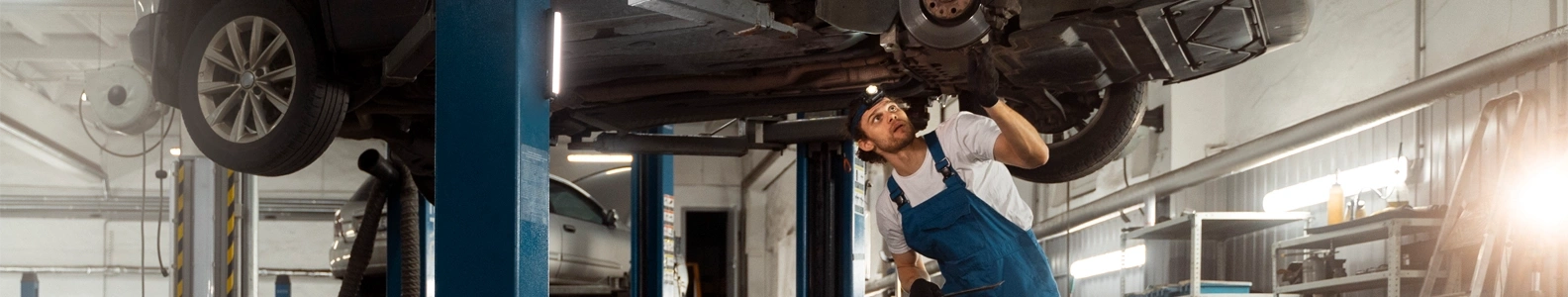 https://hillzcdn.ca/newwesternmotorsltd/2522616025661115-service.webp