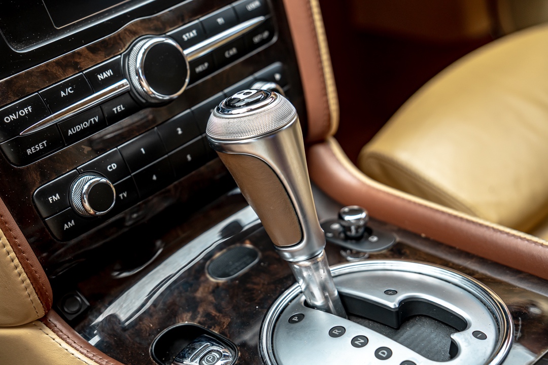 /ontarioqualitymotorsetobicoke/2004-Bentley-Continental-5225901602514194.jpg