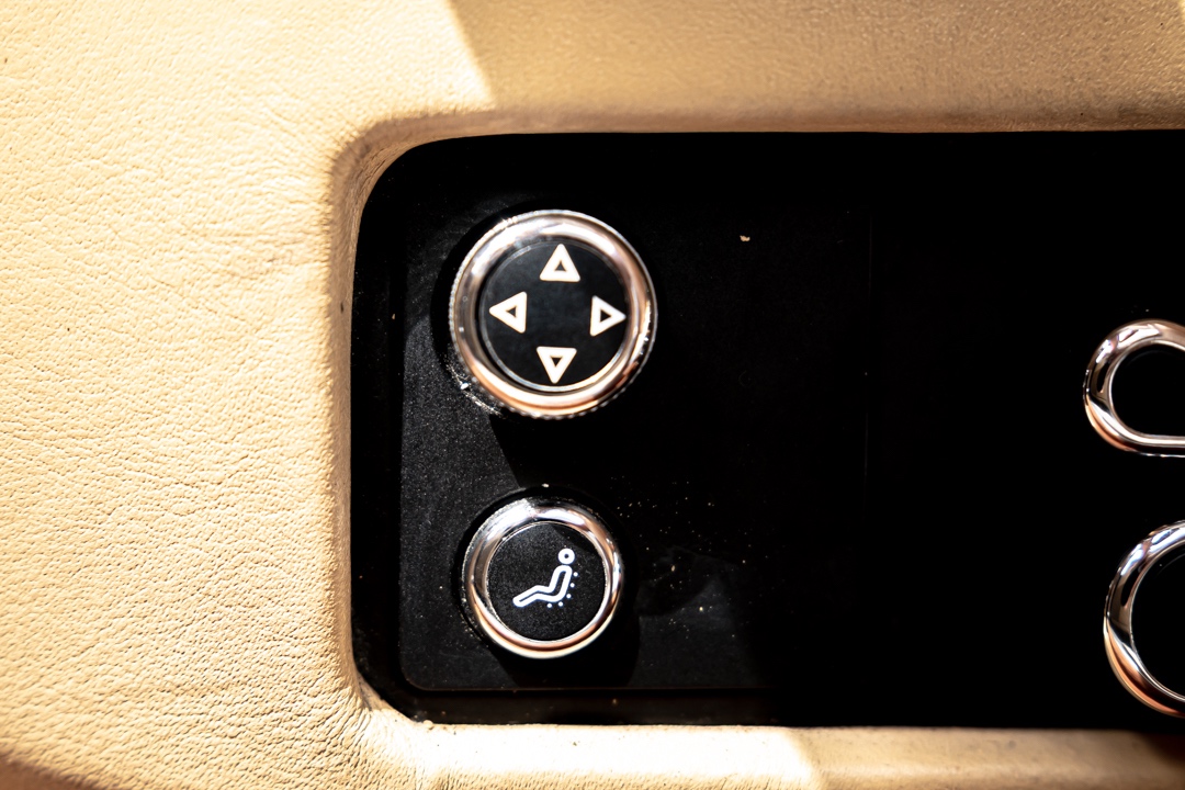 /ontarioqualitymotorsetobicoke/2004-Bentley-Continental-7446194220316951.jpg