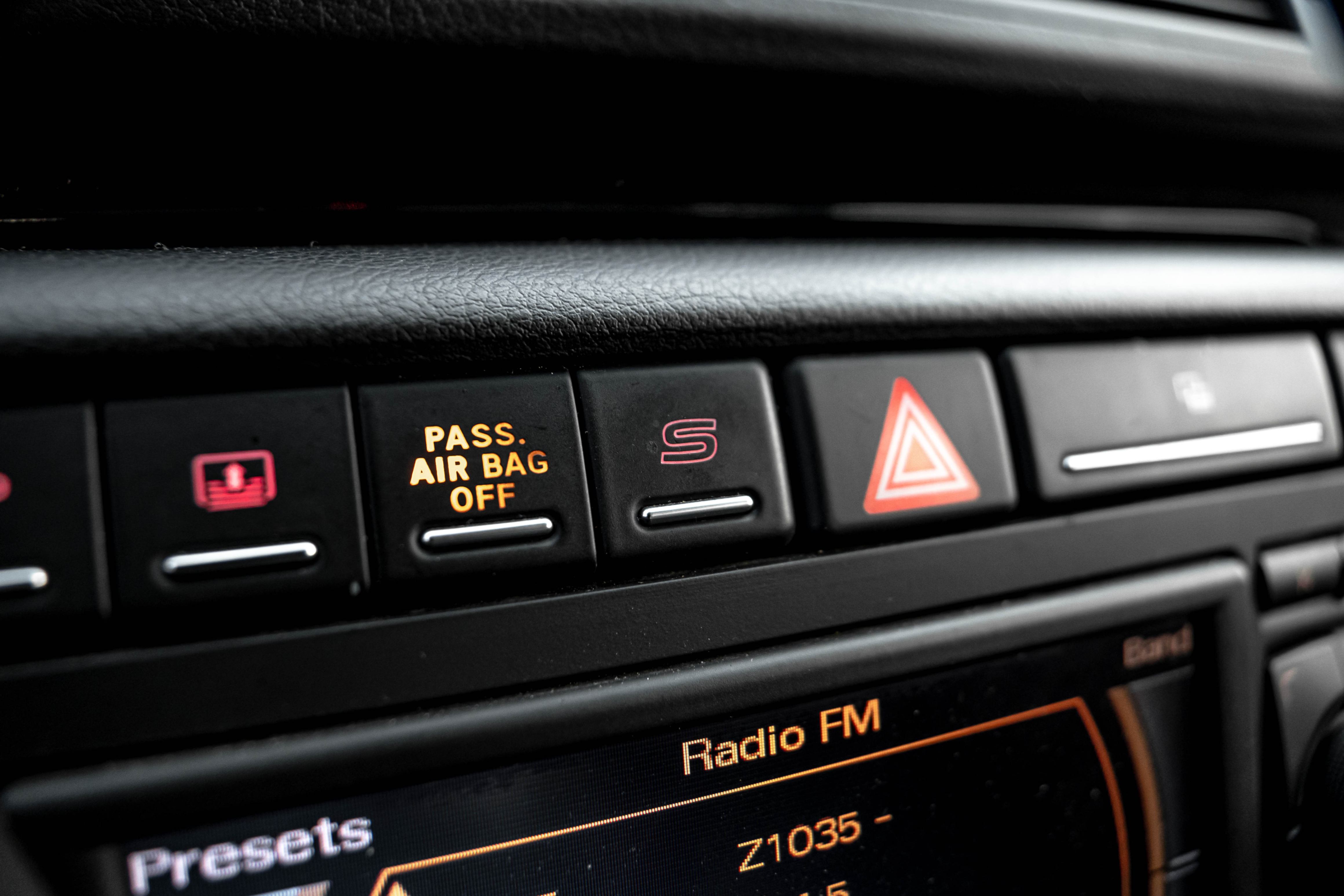 /ontarioqualitymotorsetobicoke/2008-Audi-RS4-6801204352409336.jpg