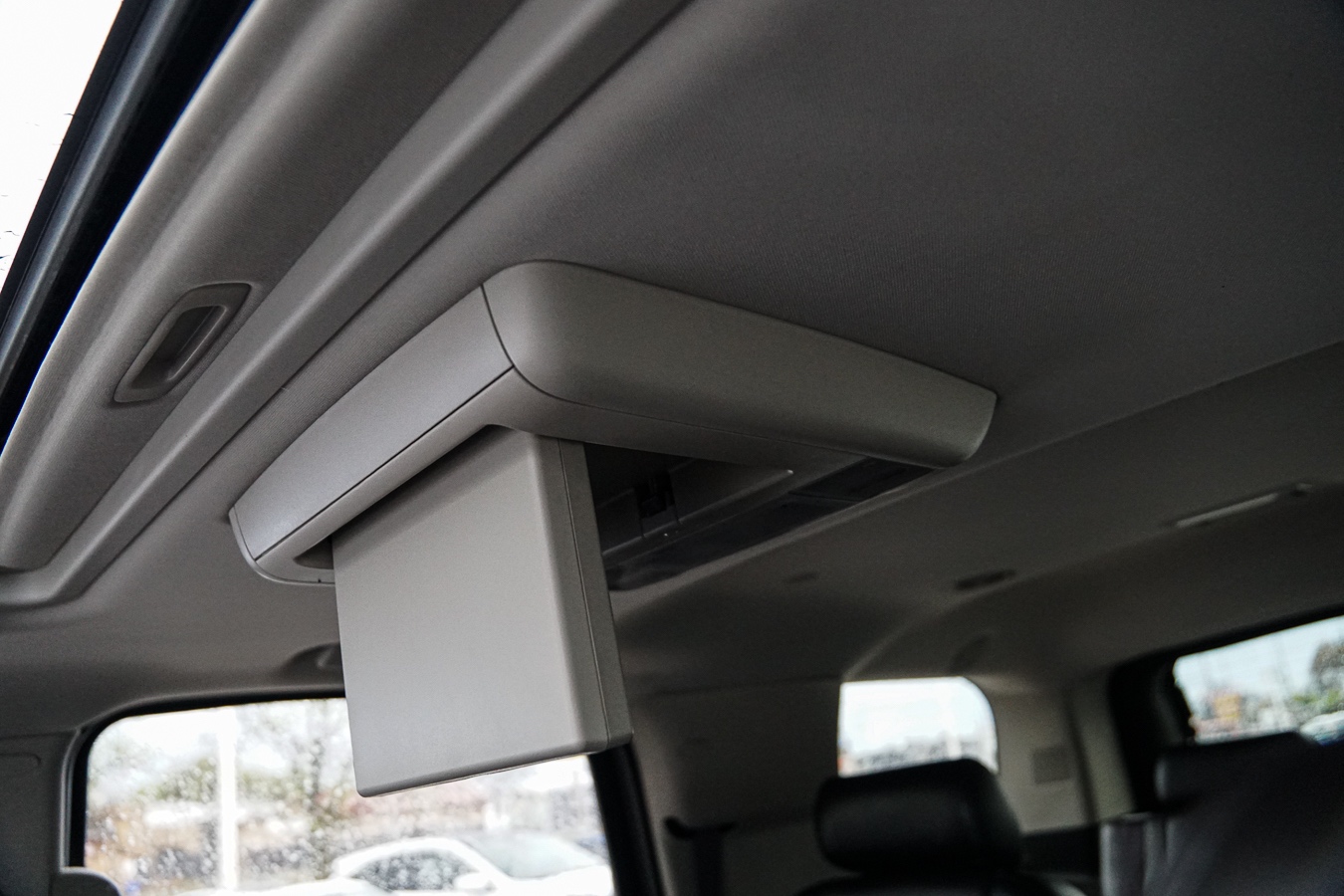 /ontarioqualitymotorsetobicoke/2010-Cadillac-Escalade-856120086404734.jpg