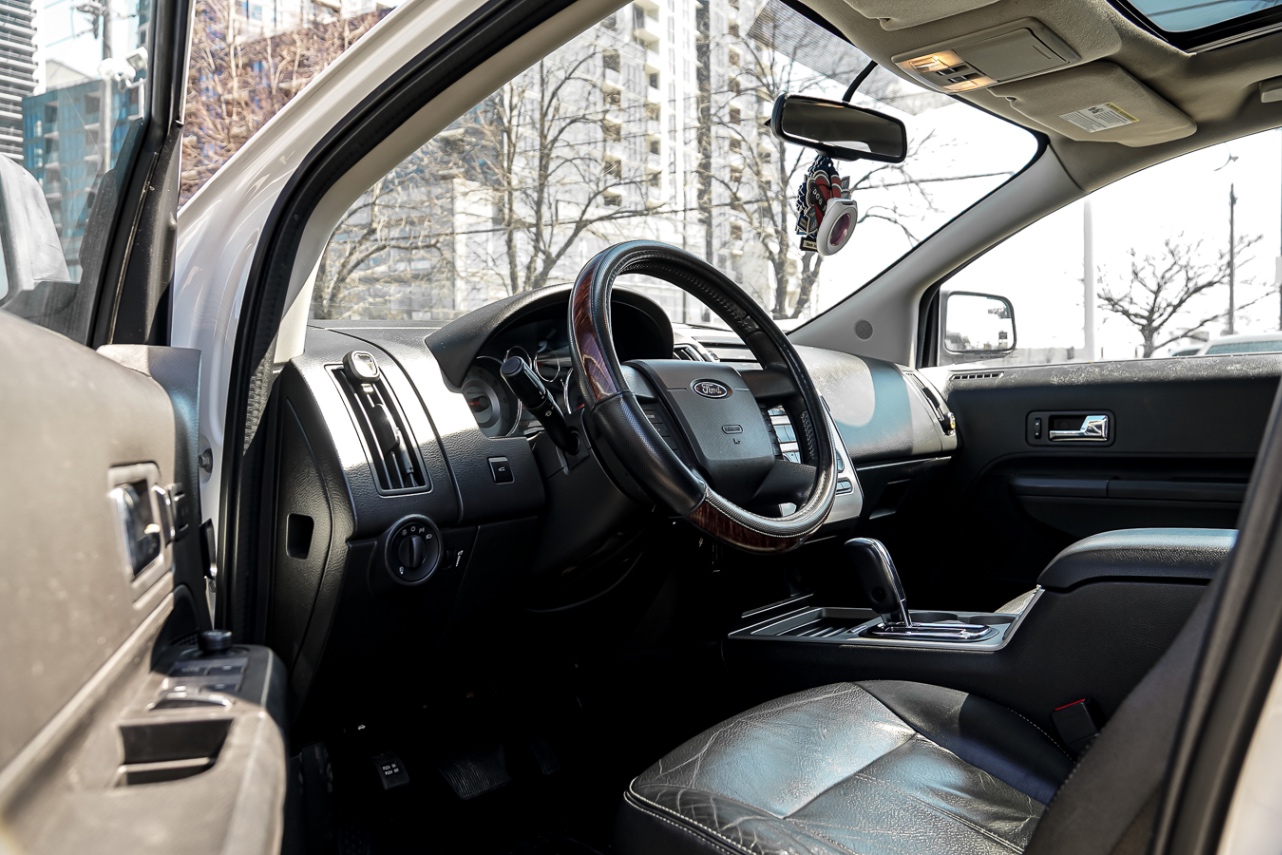 /ontarioqualitymotorsetobicoke/2010-Ford-Edge-40209372819244327.jpg