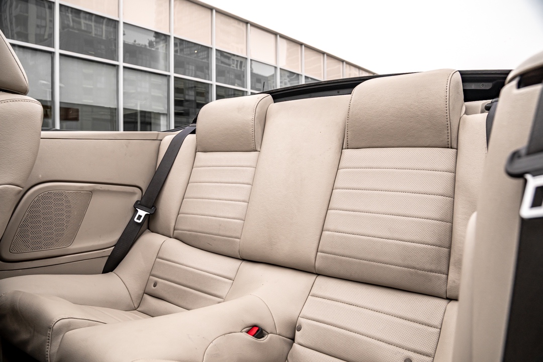/ontarioqualitymotorsetobicoke/2010-Ford-Mustang-39823866882173253.jpg