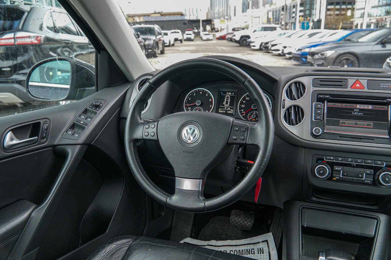 /ontarioqualitymotorsetobicoke/2010-Volkswagen-Tiguan-5586020745360005.jpg