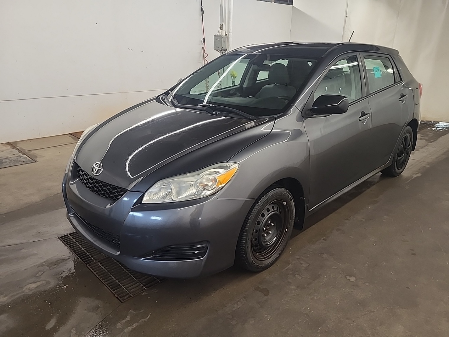 /ontarioqualitymotorsetobicoke/2011-Toyota-Matrix-038915379786508275.jpg