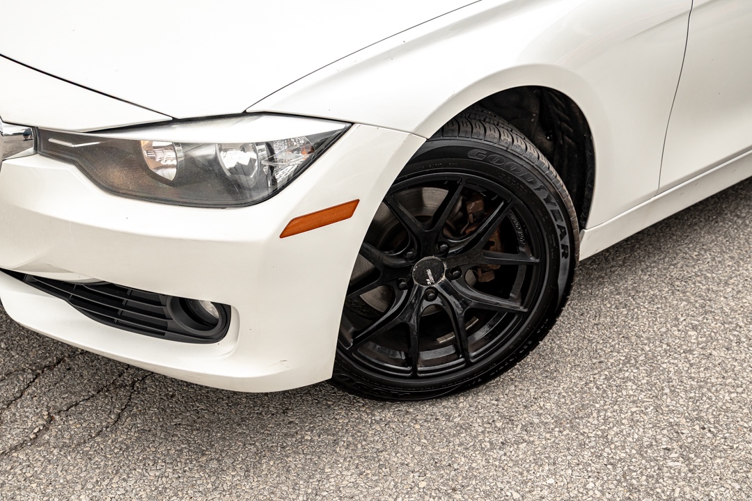 /ontarioqualitymotorsetobicoke/2013-BMW-3Series-020752584684540665.jpg