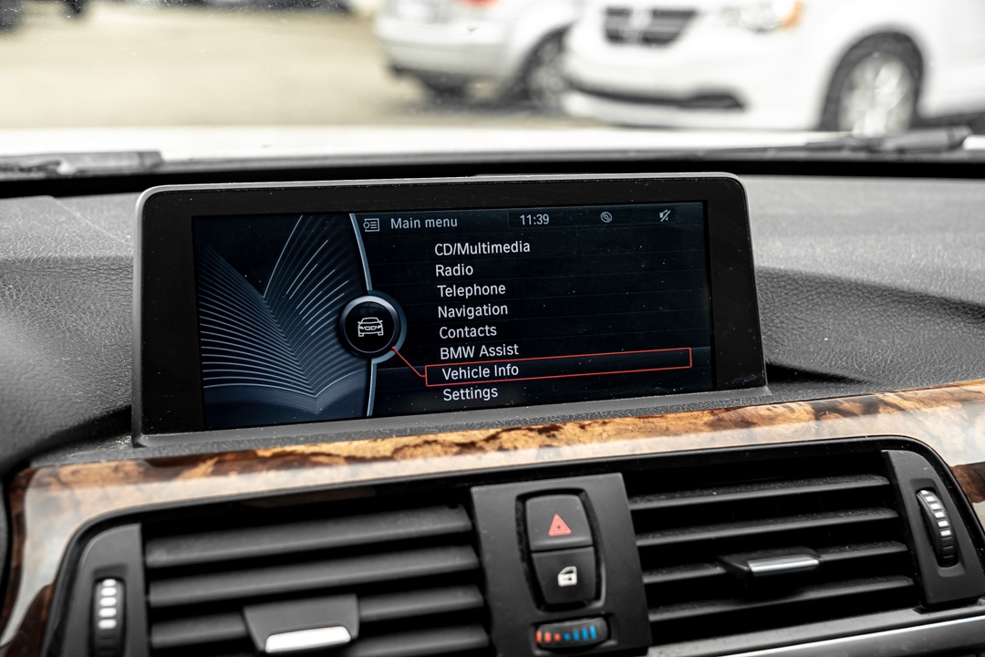 /ontarioqualitymotorsetobicoke/2013-BMW-3Series-9168363163868232.jpg