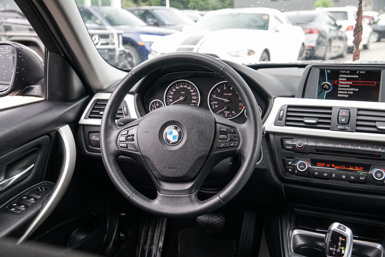 /ontarioqualitymotorsetobicoke/2014-BMW-3-Series-42785288856304926.jpg