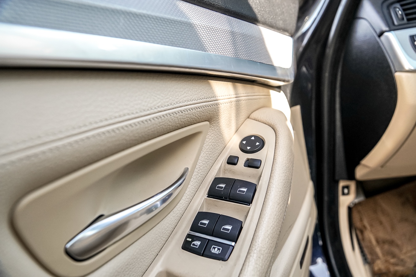 /ontarioqualitymotorsetobicoke/2014-BMW-5-Series-7373816702864908.jpg