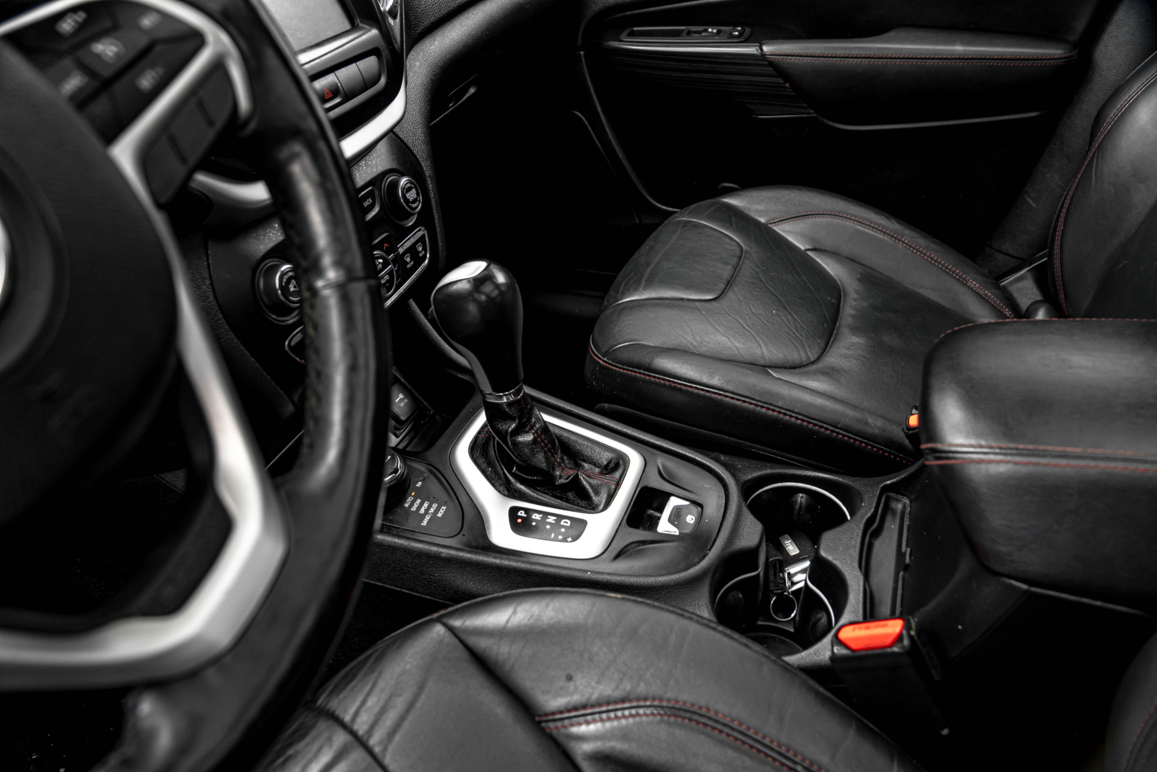 /ontarioqualitymotorsetobicoke/2014-Jeep-Cherokee-5792582776047692.jpg