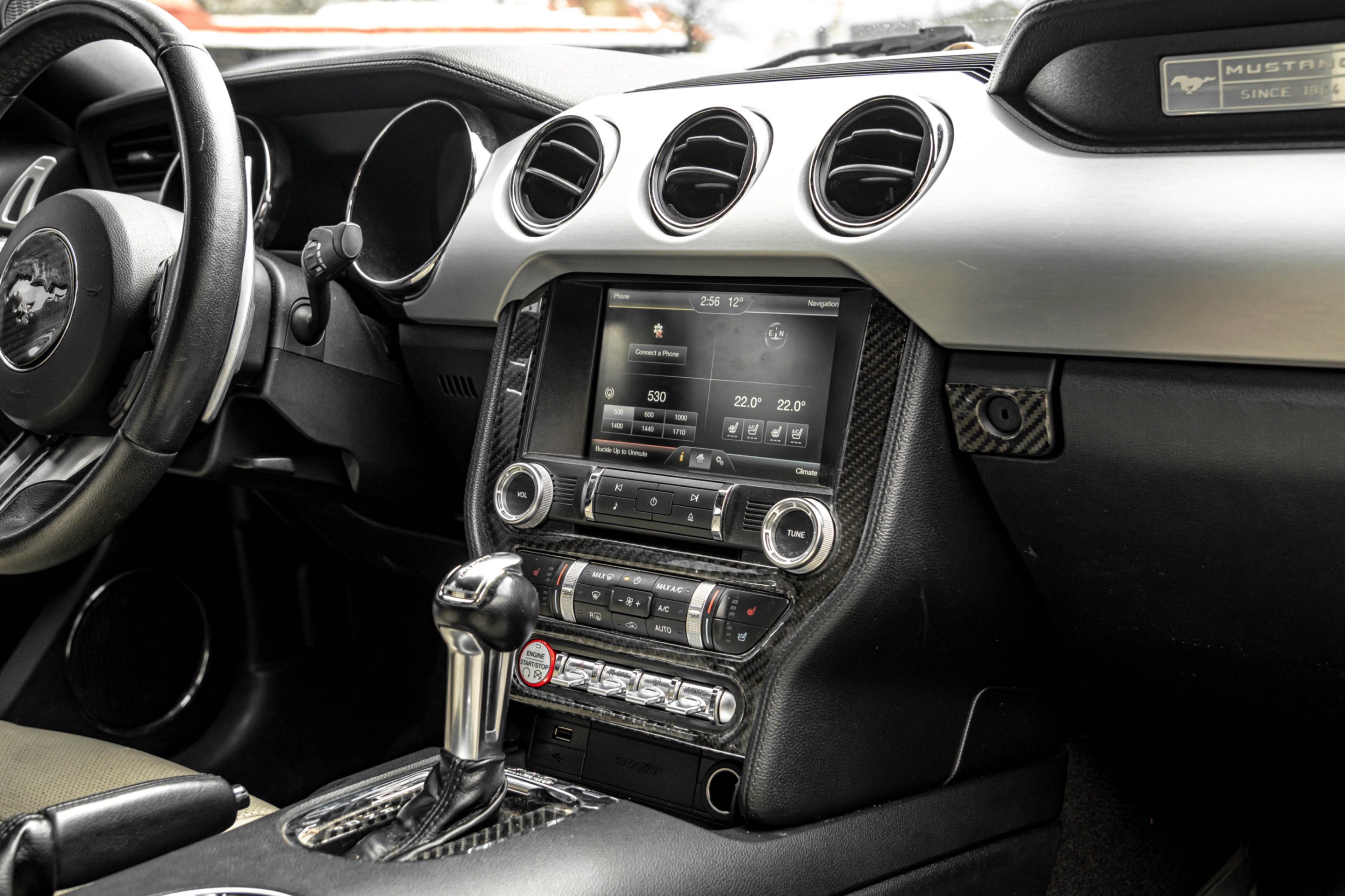 /ontarioqualitymotorsetobicoke/2015-Ford-Mustang-9602619313383154.jpg