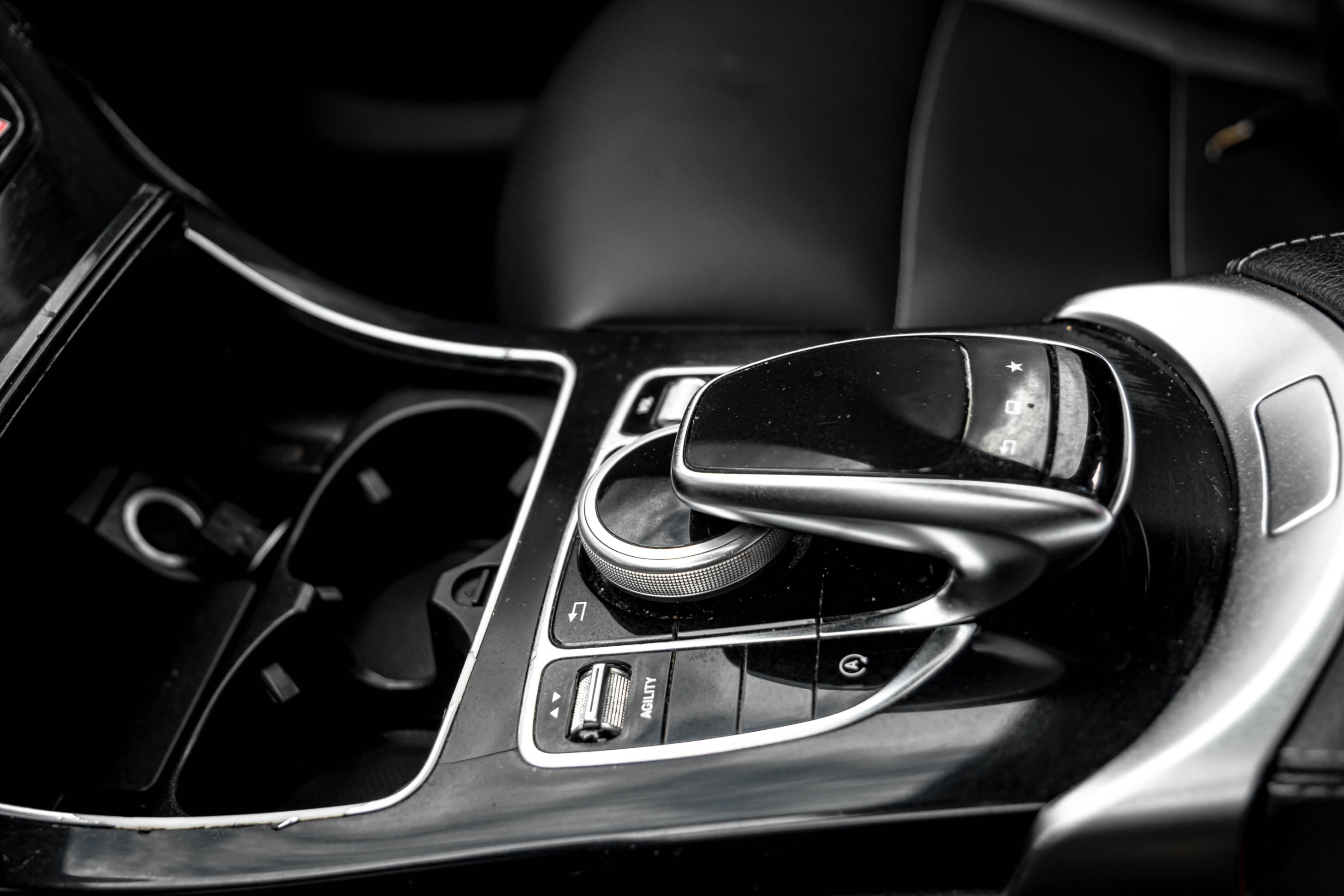 /ontarioqualitymotorsetobicoke/2015-Mercedes-Benz-C-Class-11312317983499232.jpg
