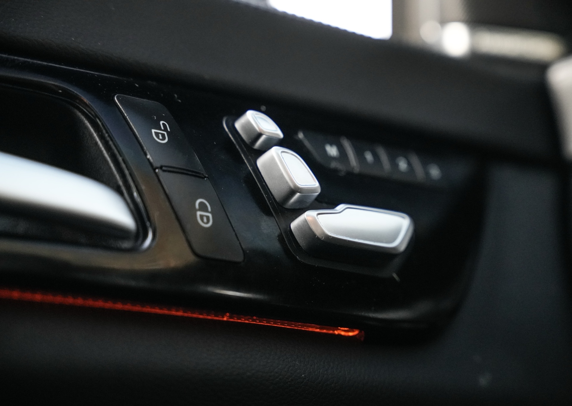 /ontarioqualitymotorsetobicoke/2015-Mercedes-Benz-CLS-Class-14689749054214385.jpg