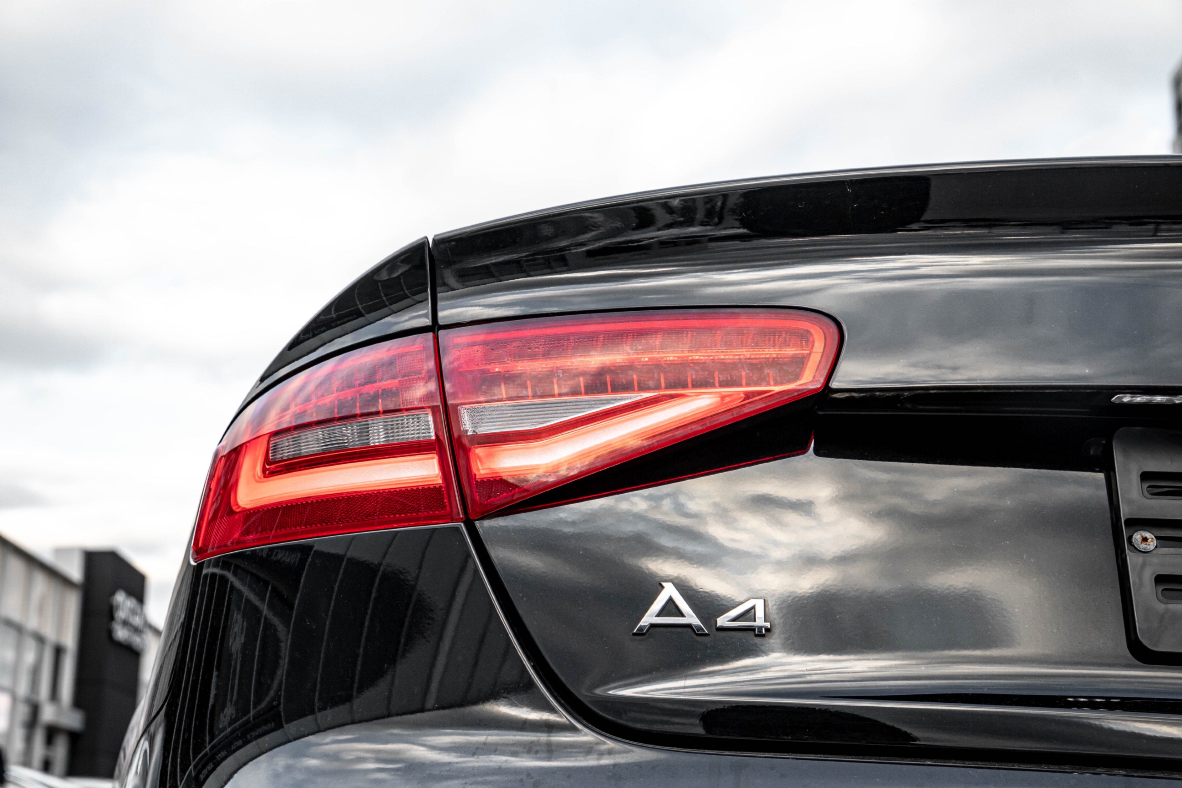 /ontarioqualitymotorsetobicoke/2016-Audi-A4-8261426506221161.jpg