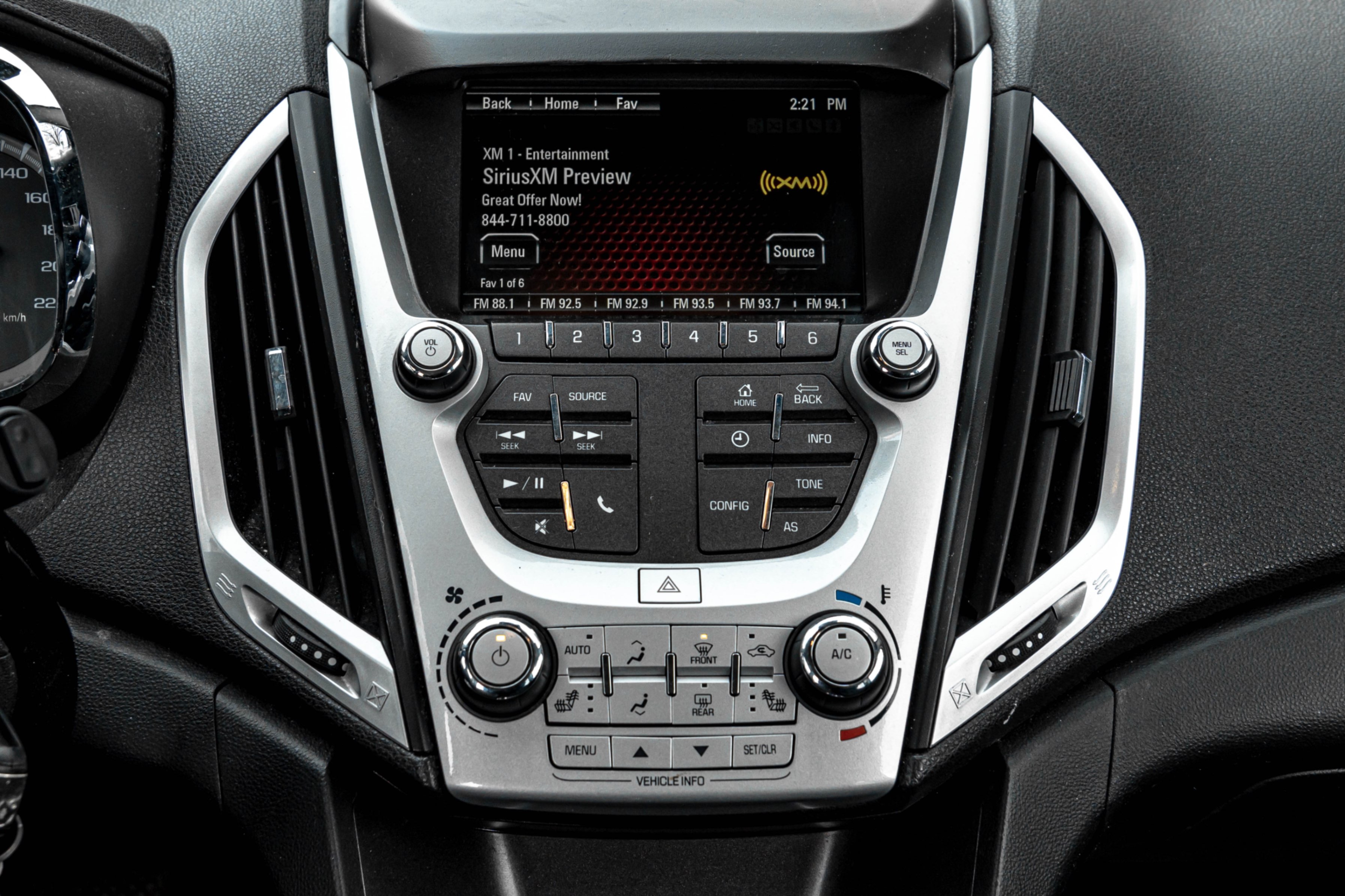 /ontarioqualitymotorsetobicoke/2016-GMC-Terrain-3621923606085824.jpg