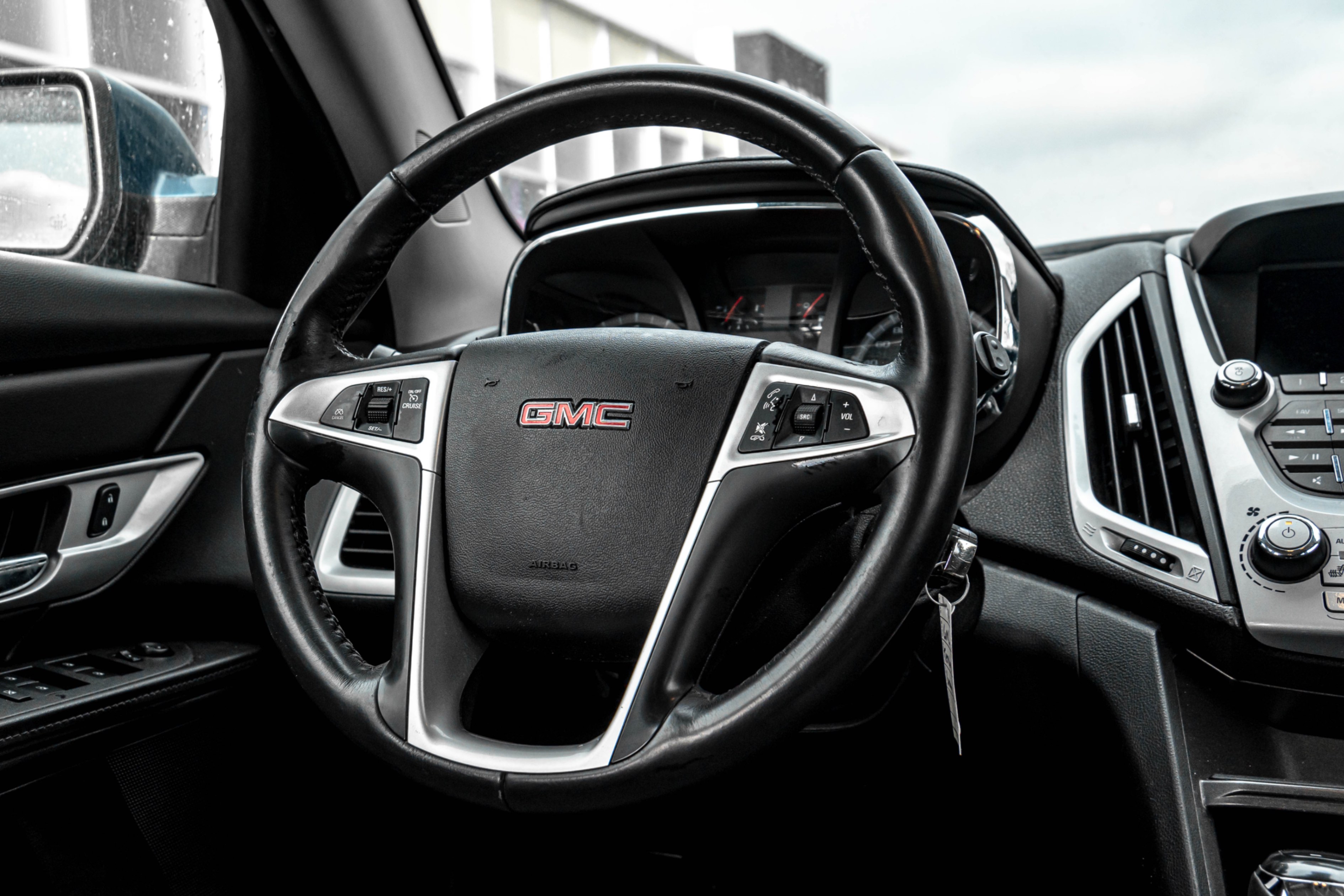 /ontarioqualitymotorsetobicoke/2016-GMC-Terrain-9292275164867636.jpg