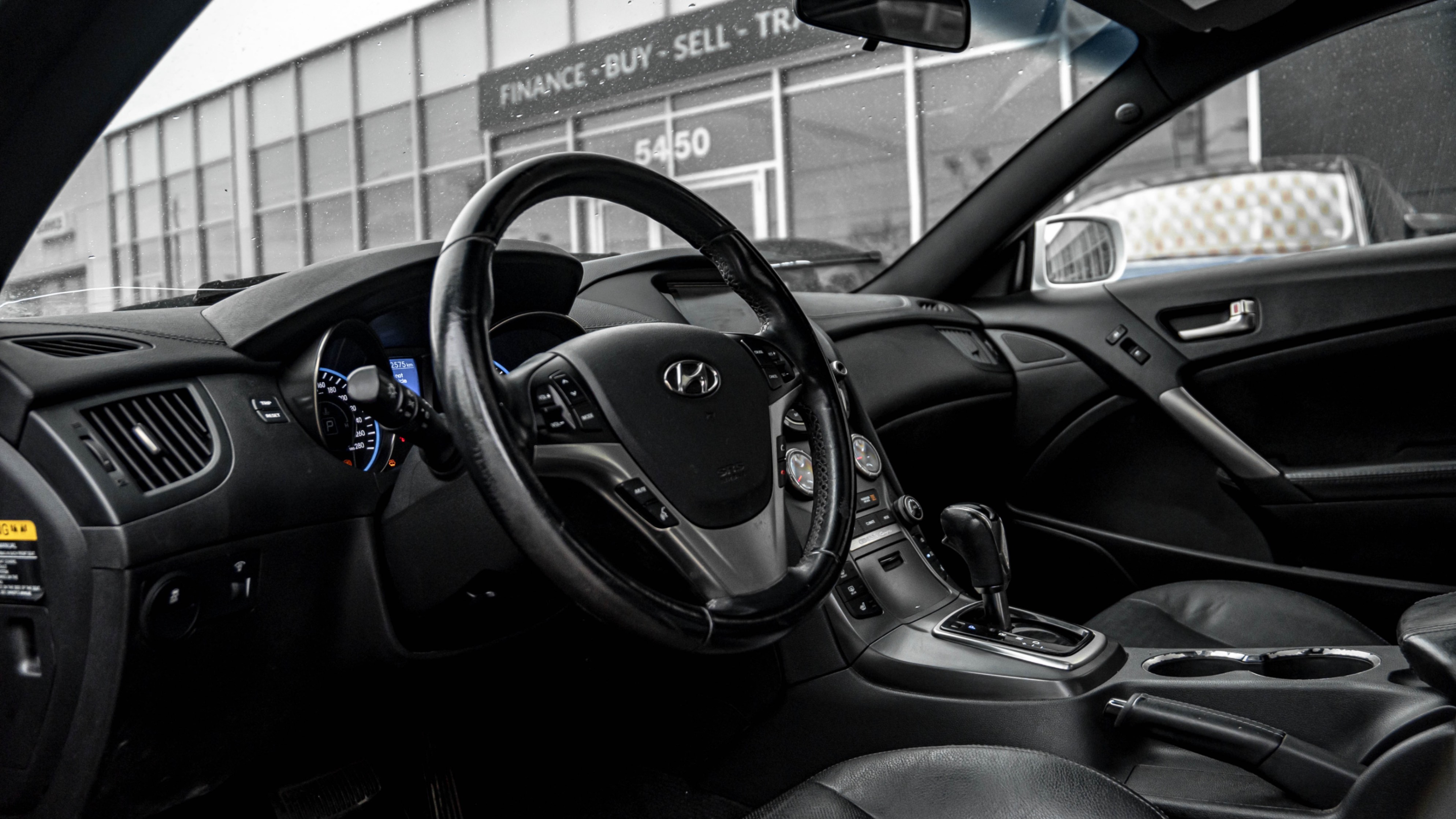 /ontarioqualitymotorsetobicoke/2016-Hyundai-Genesis-5876041754246704.jpg