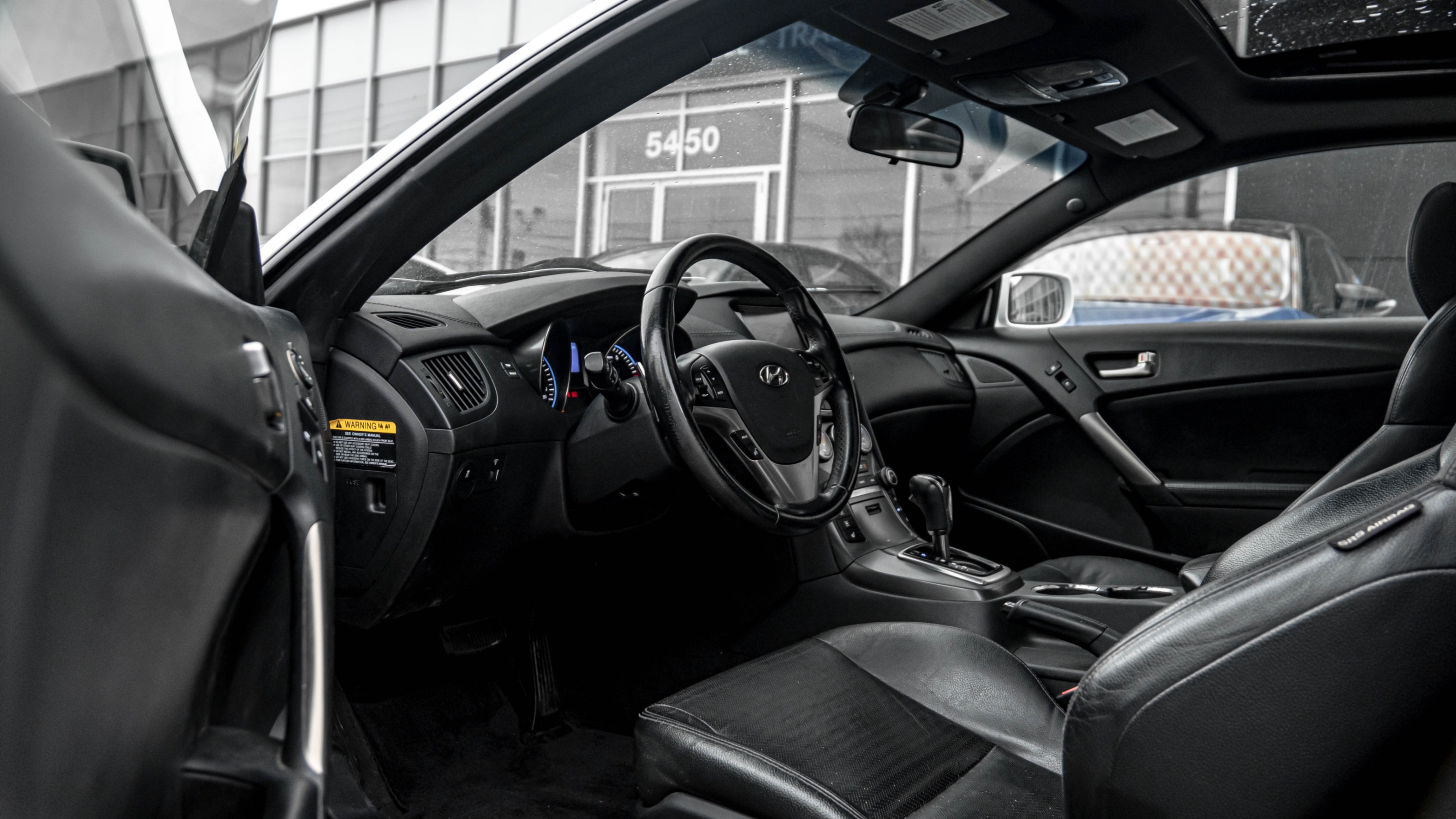 /ontarioqualitymotorsetobicoke/2016-Hyundai-Genesis-7830397673507214.jpg