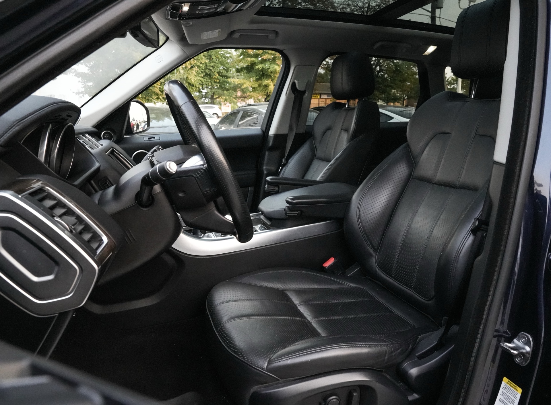 /ontarioqualitymotorsetobicoke/2016-LandRover-RangeRover-2558711895042787.jpg
