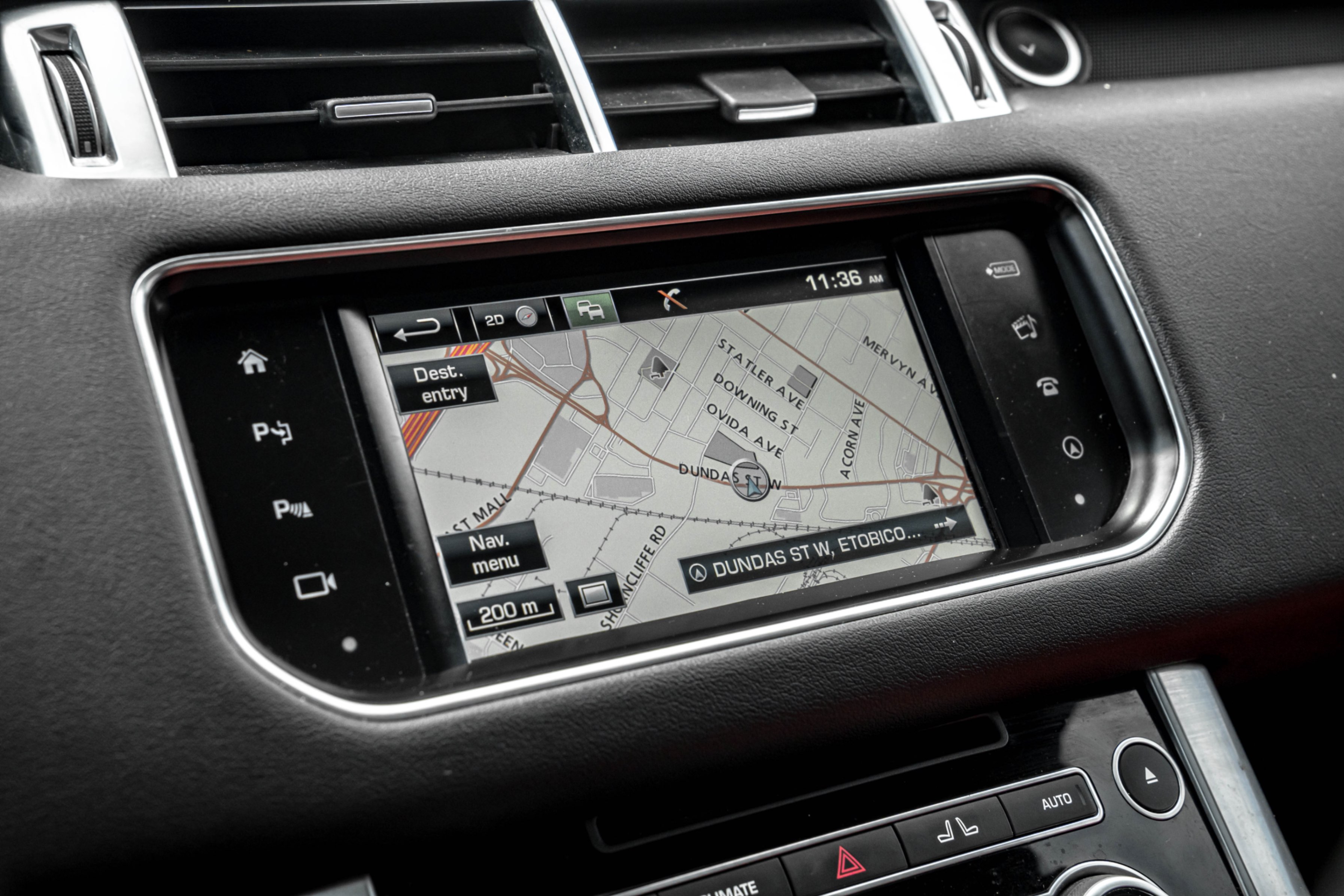 /ontarioqualitymotorsetobicoke/2016-LandRover-RangeRover-29068479770355937.jpg