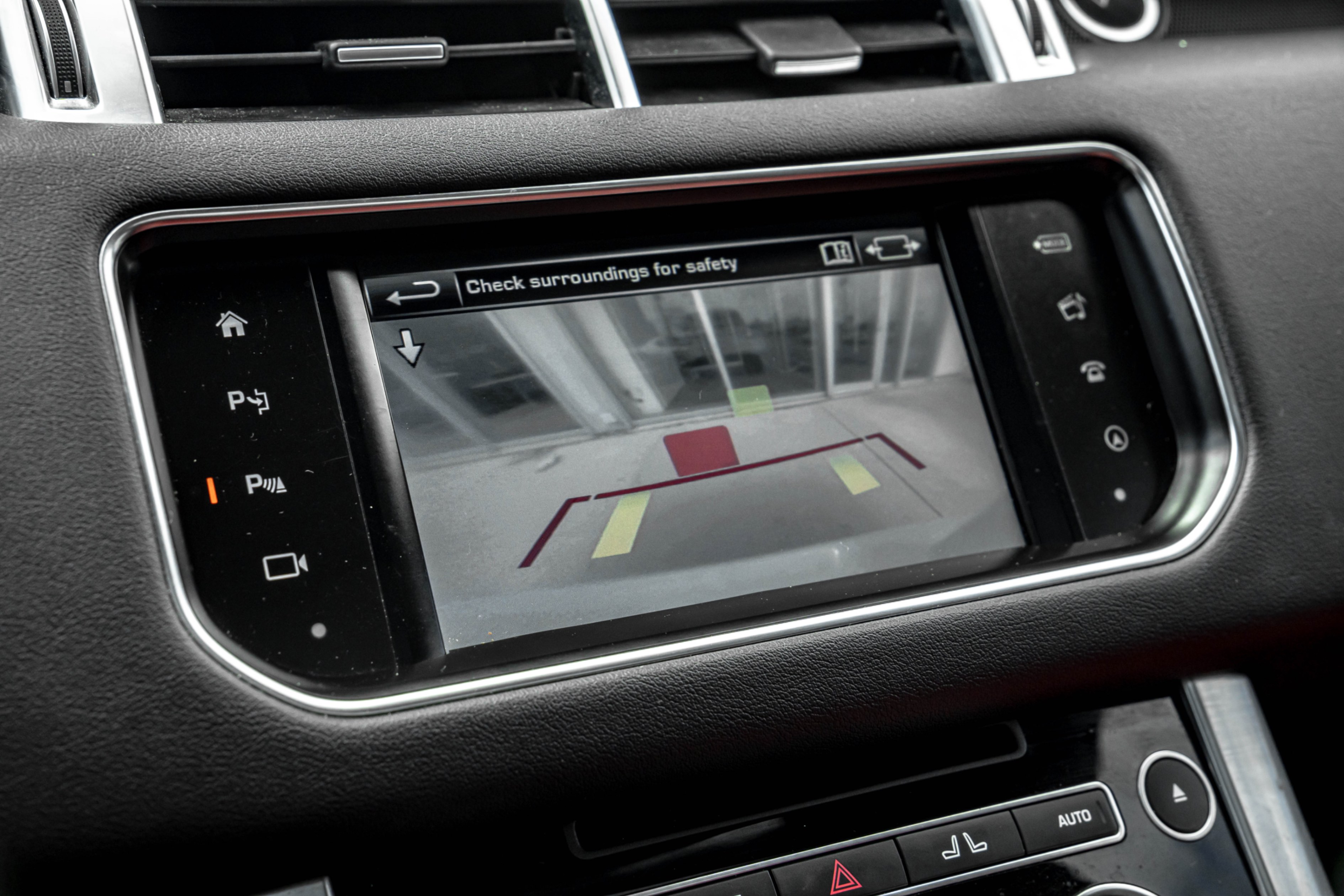 /ontarioqualitymotorsetobicoke/2016-LandRover-RangeRover-32549064110396553.jpg