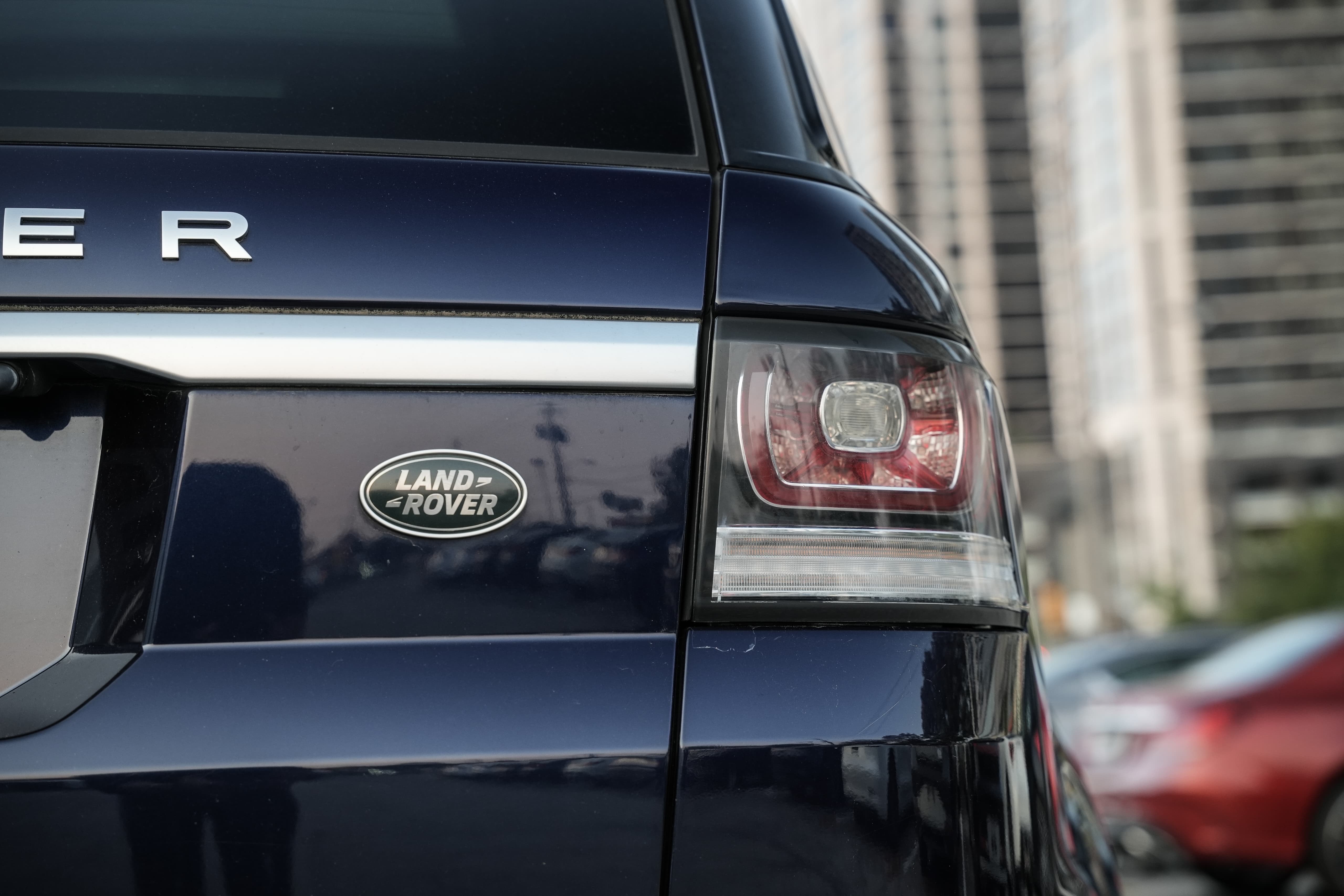 /ontarioqualitymotorsetobicoke/2016-LandRover-RangeRover-44739753282986383.jpg