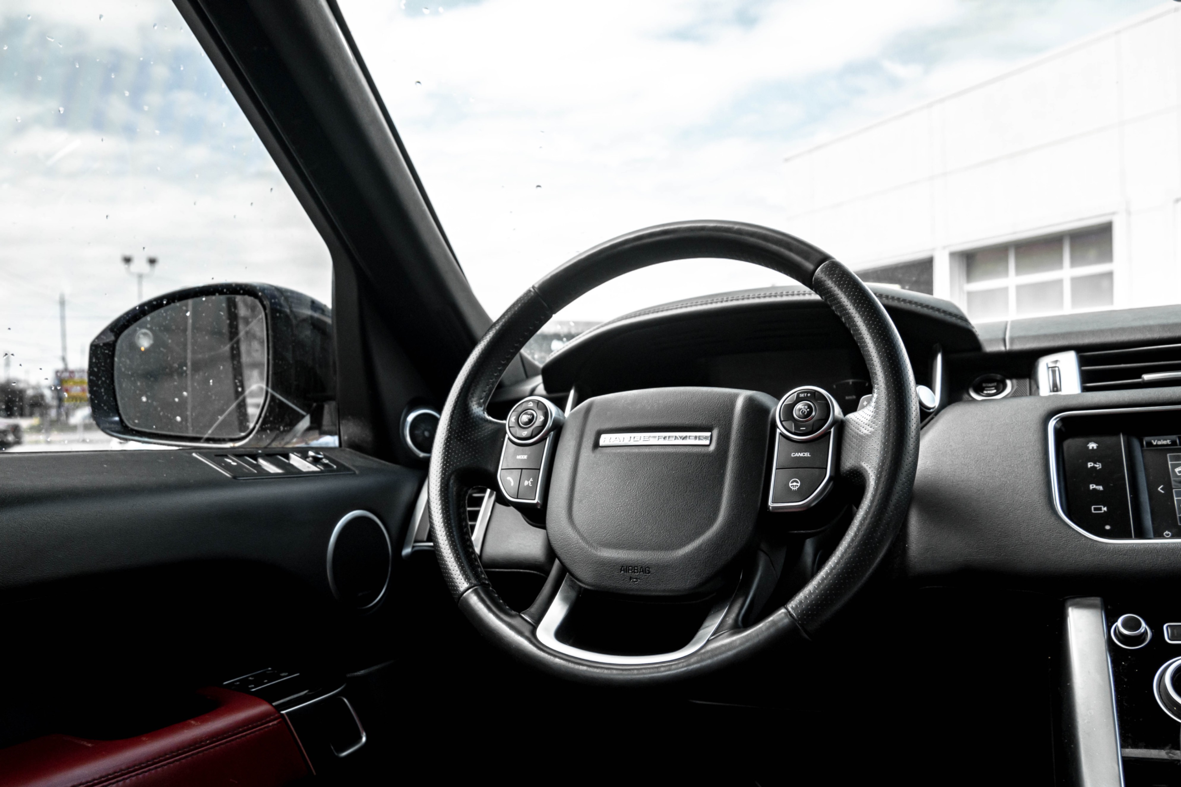 /ontarioqualitymotorsetobicoke/2016-LandRover-RangeRover-6587476091394664.jpg
