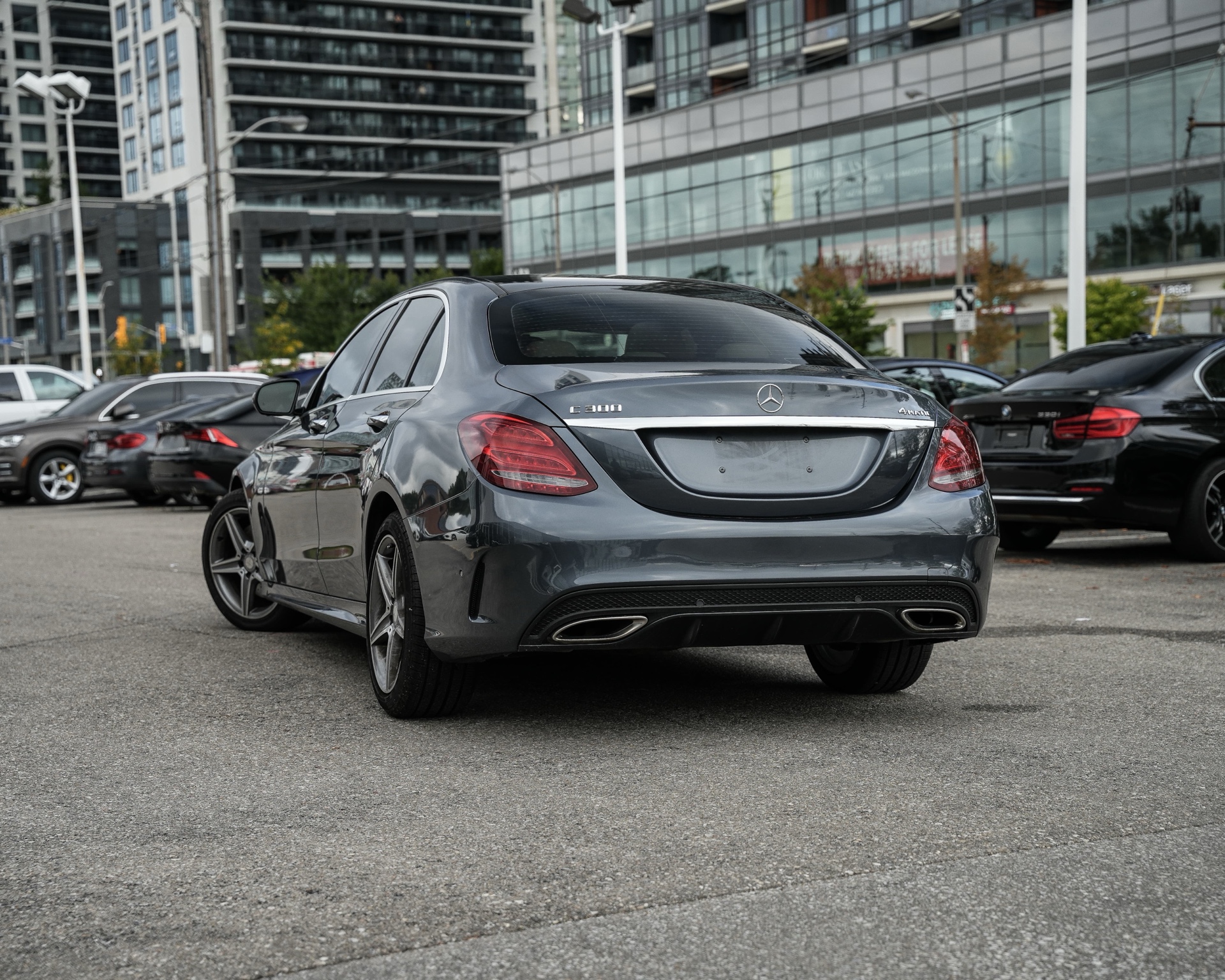 /ontarioqualitymotorsetobicoke/2016-Mercedes-Benz-C-Class-0278359741647205.jpg