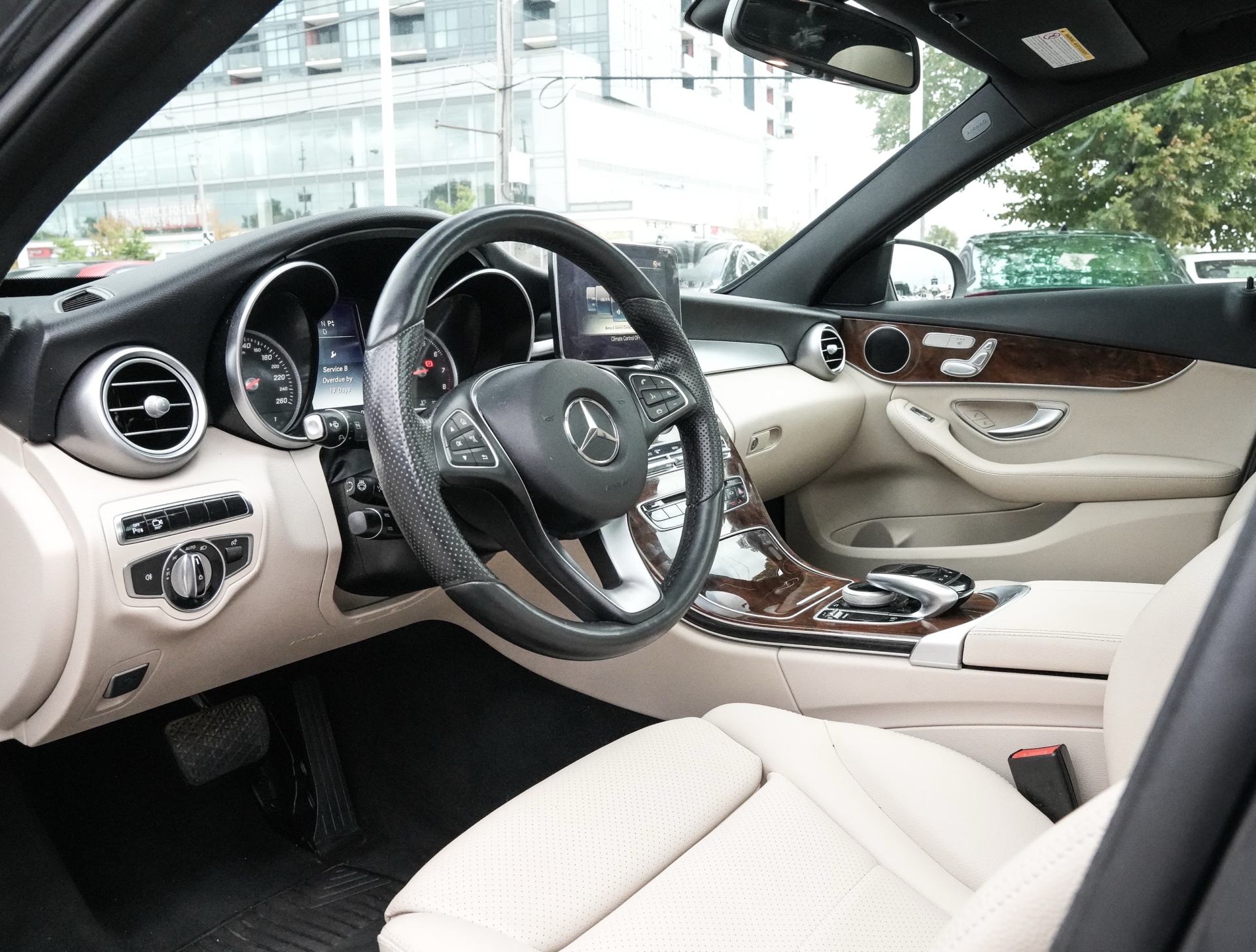 /ontarioqualitymotorsetobicoke/2016-Mercedes-Benz-C-Class-361869214929444.jpg