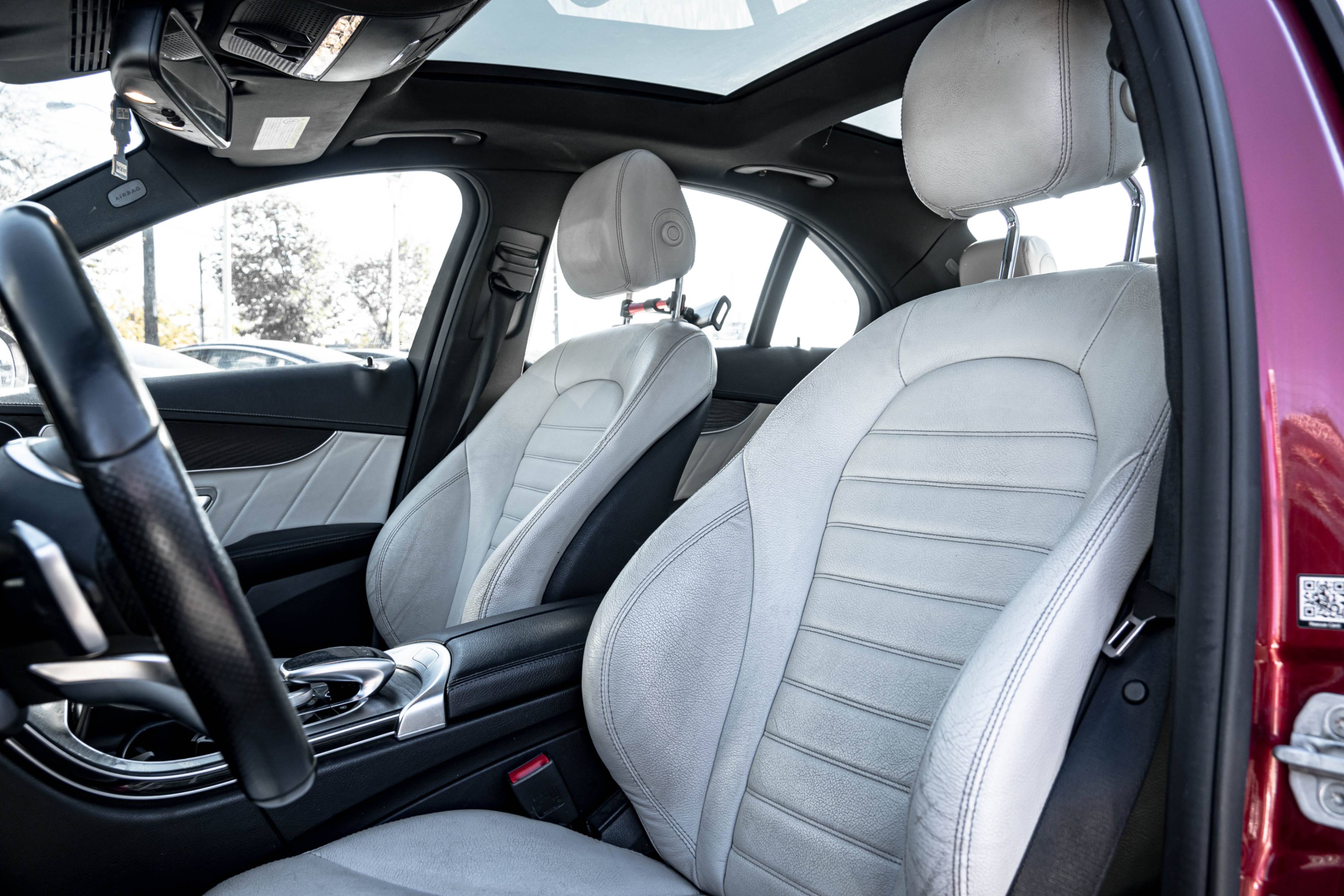 /ontarioqualitymotorsetobicoke/2016-Mercedes-Benz-C-Class-6856614068134215.jpg