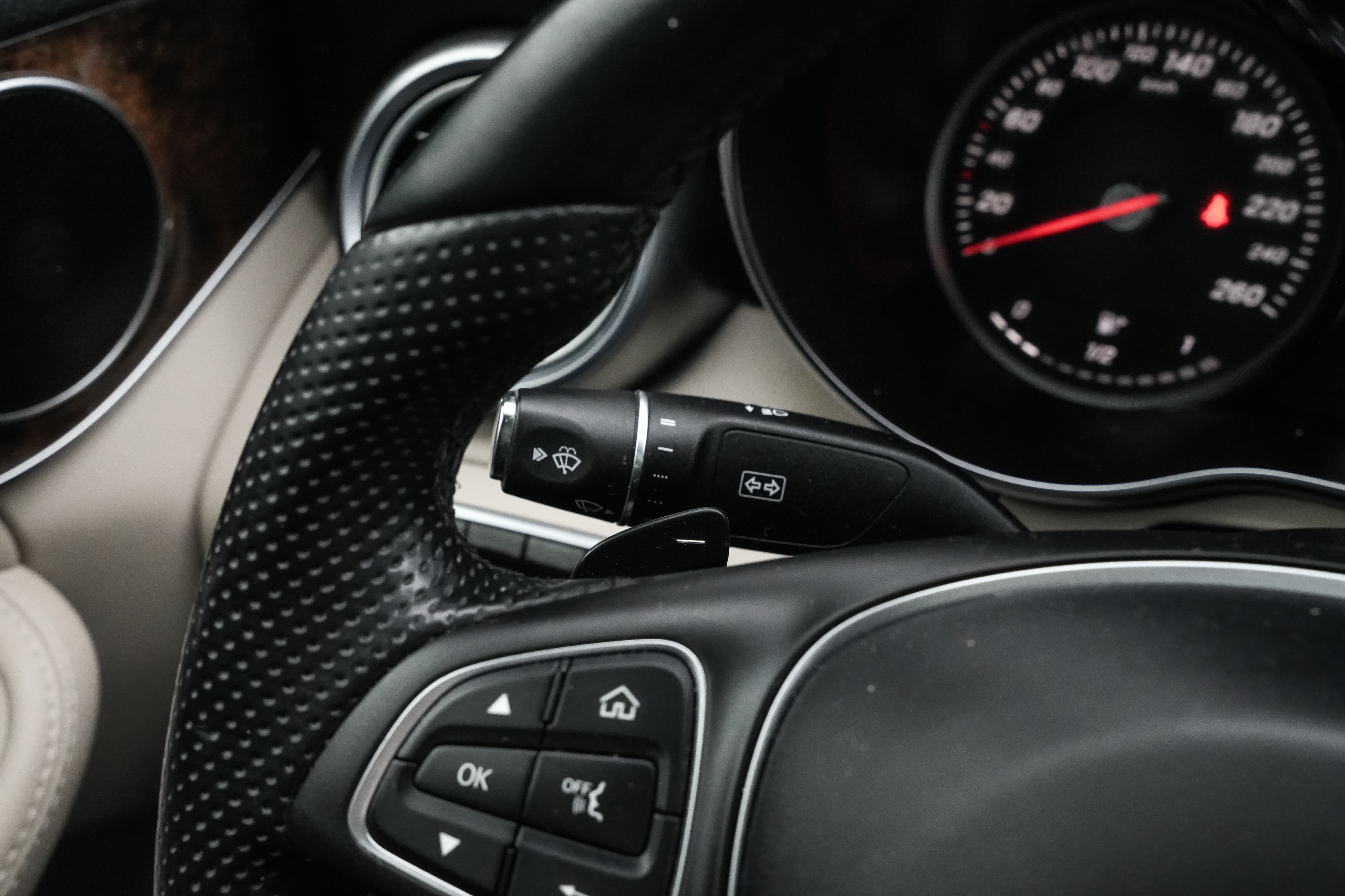 /ontarioqualitymotorsetobicoke/2016-Mercedes-Benz-C-Class-9965454638833422.jpg