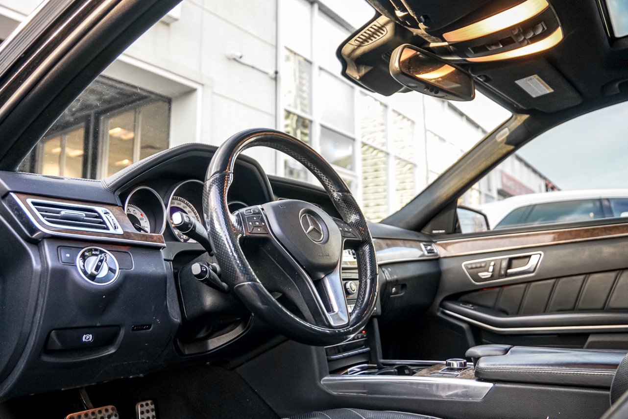 /ontarioqualitymotorsetobicoke/2016-Mercedes-Benz-E-Class-25844673157217635.jpg