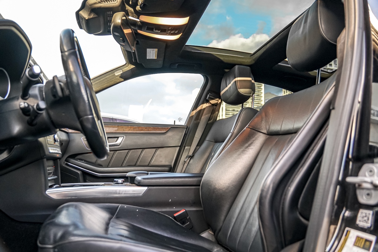 /ontarioqualitymotorsetobicoke/2016-Mercedes-Benz-E-Class-30669031661524415.jpg