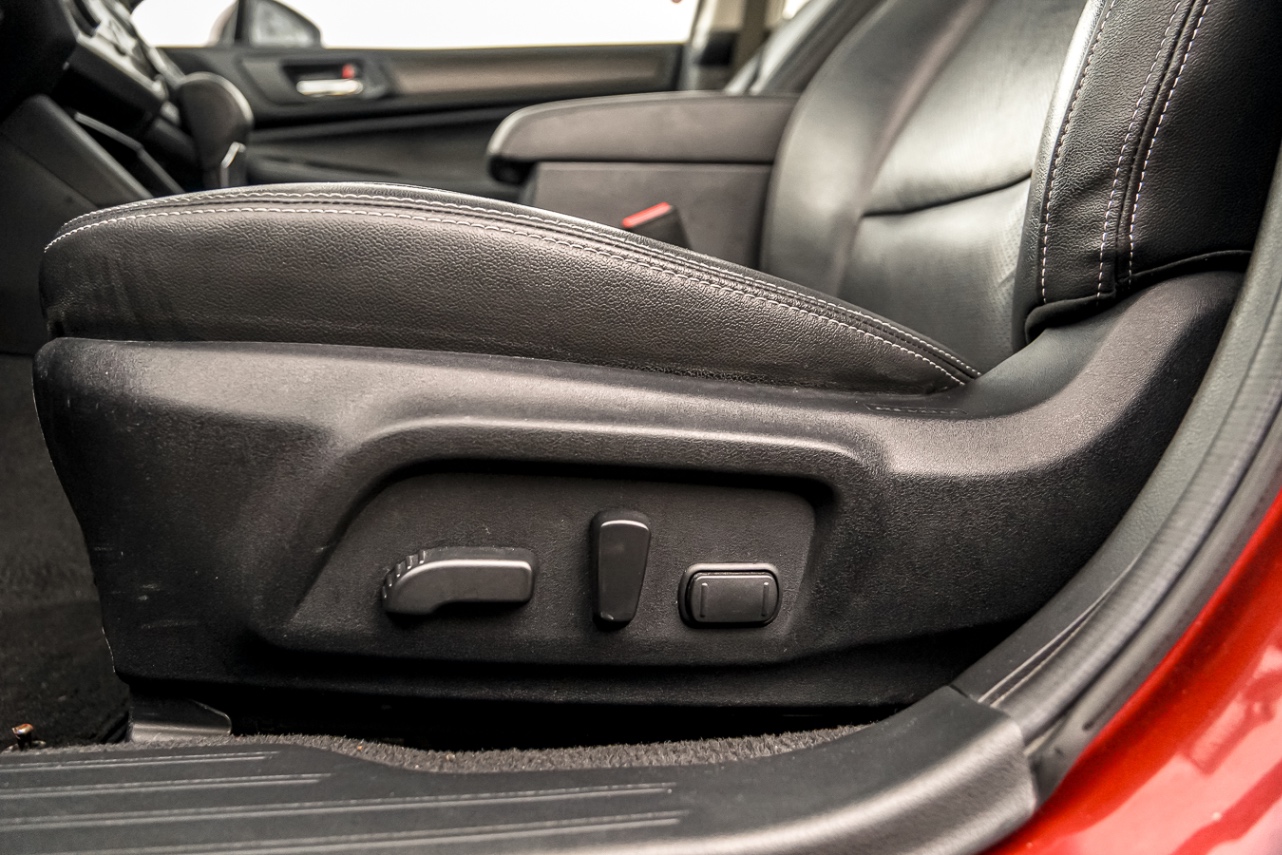 /ontarioqualitymotorsetobicoke/2016-Subaru-Legacy-9421607378545627.jpg