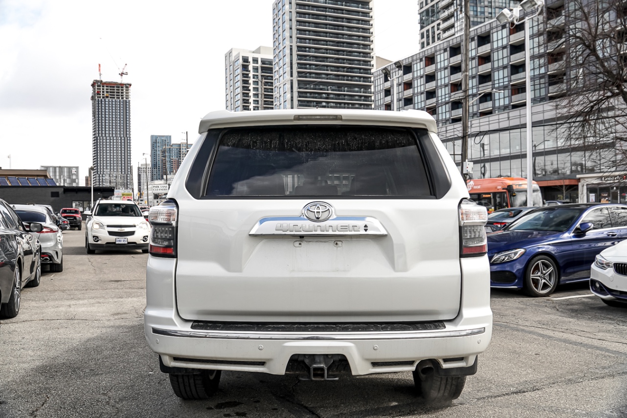 /ontarioqualitymotorsetobicoke/2016-Toyota-4Runner-9136288820378162.jpg